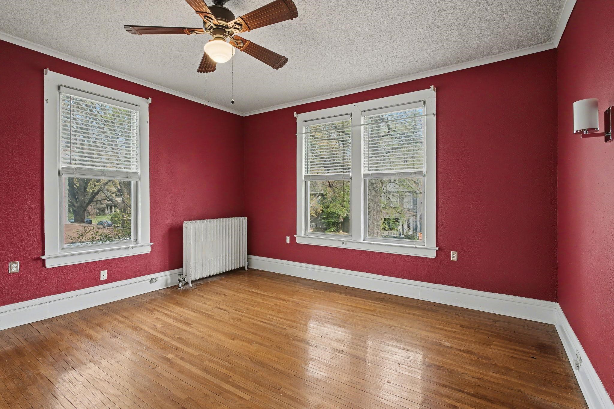 1361 Vinton Ave Property Photo 24