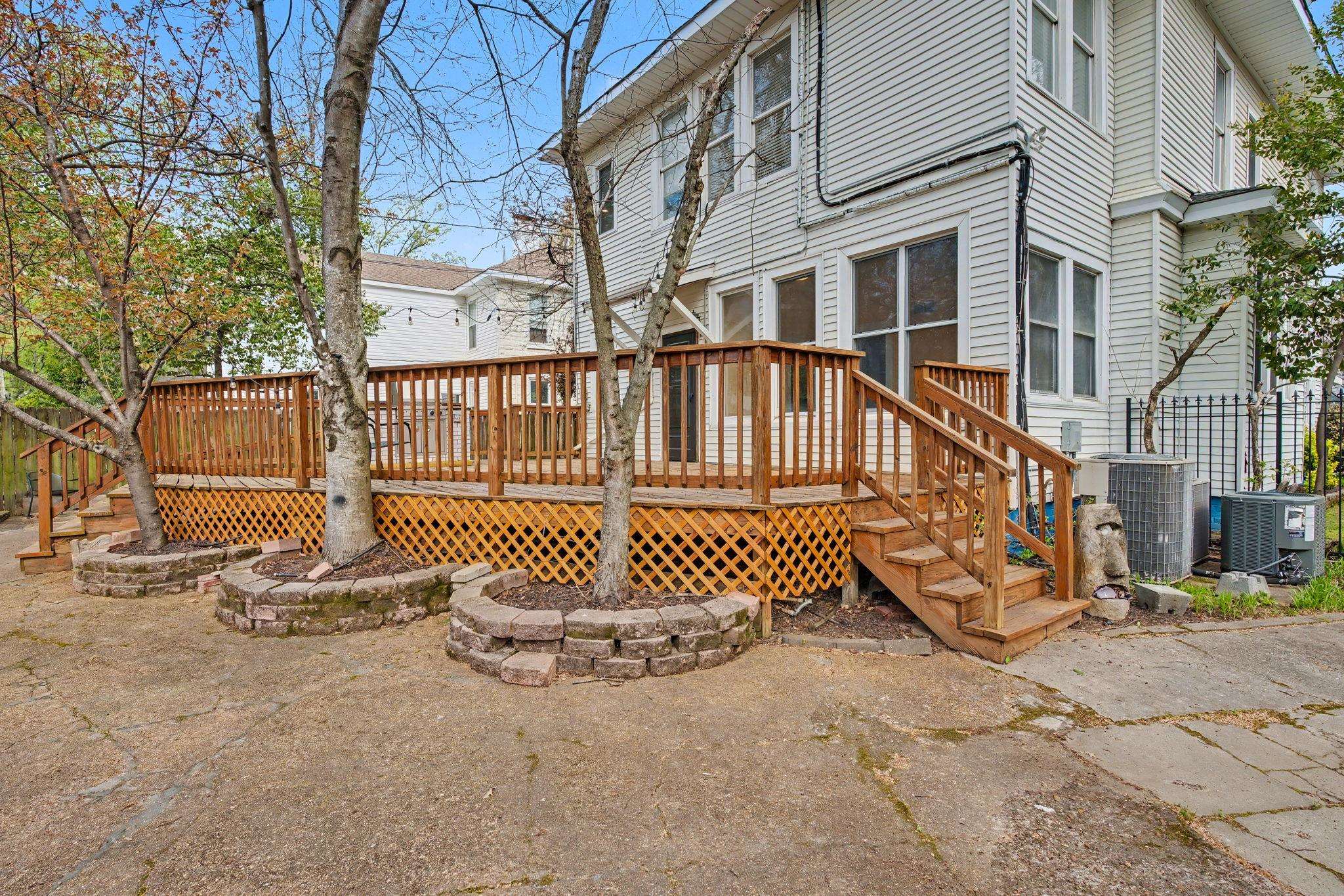 1361 Vinton Ave Property Photo 30