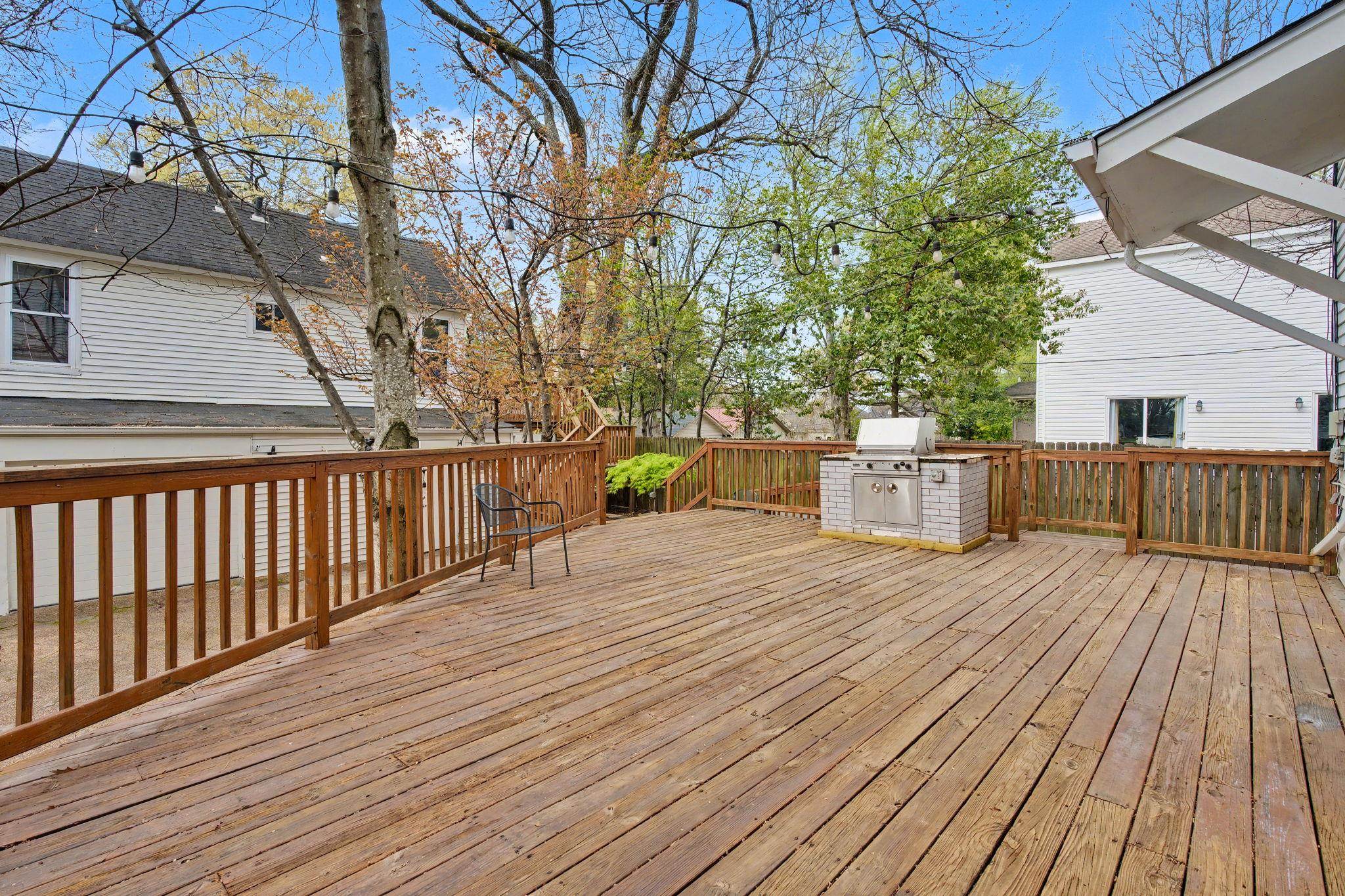1361 Vinton Ave Property Photo 33