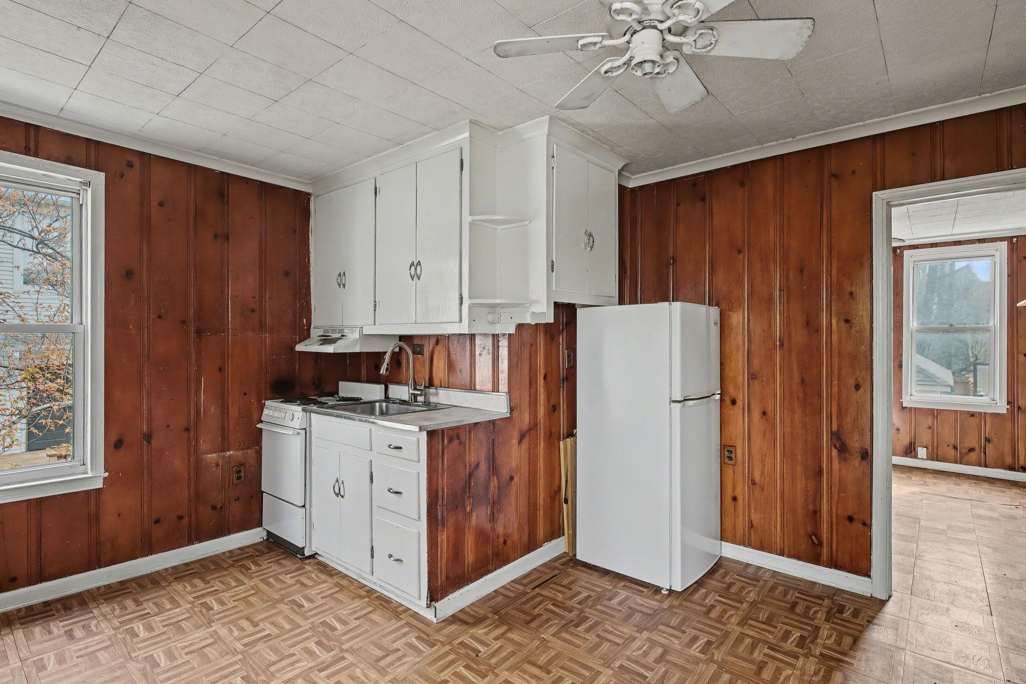 1361 Vinton Ave Property Photo 35