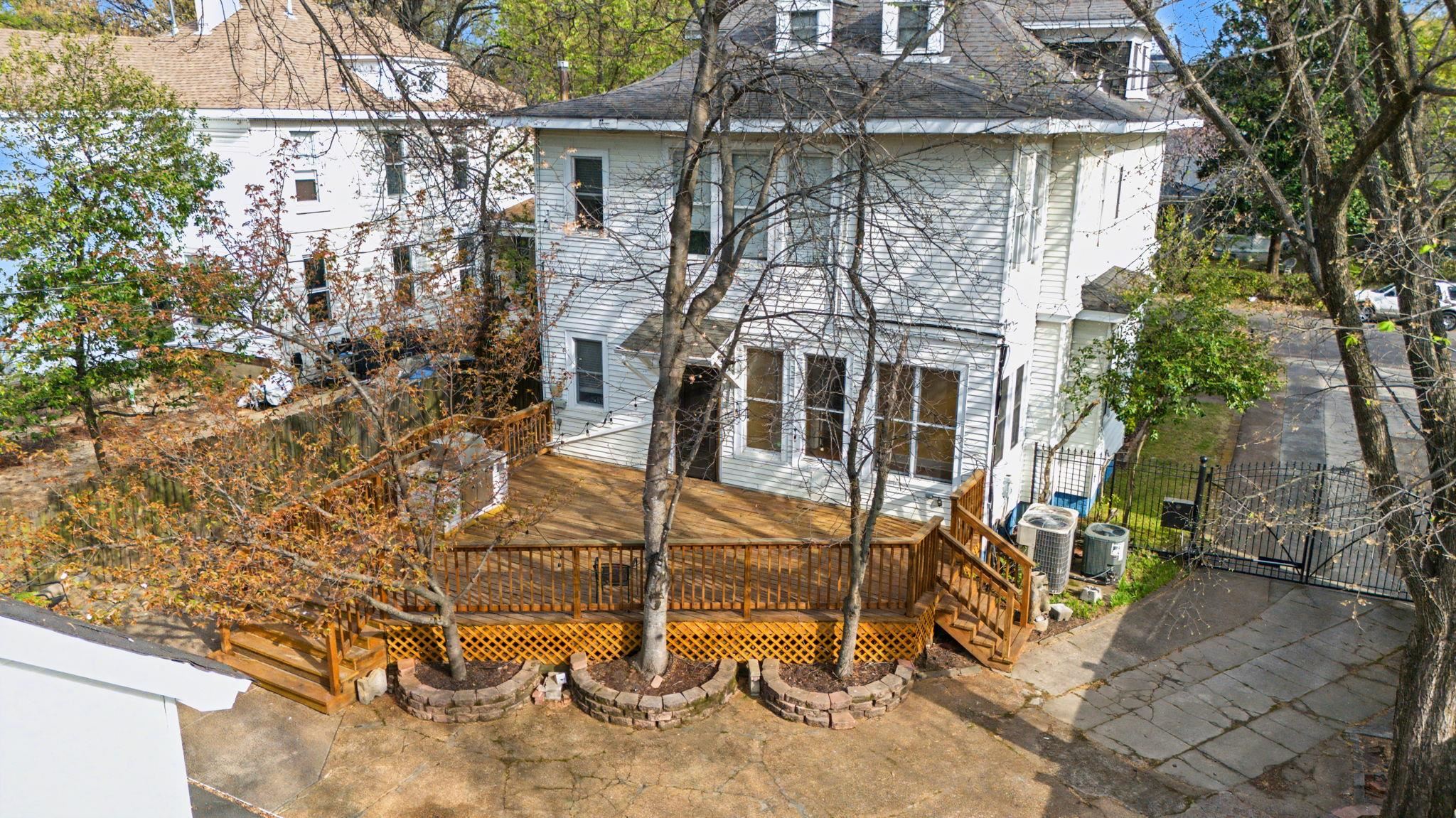 1361 Vinton Ave Property Photo 38