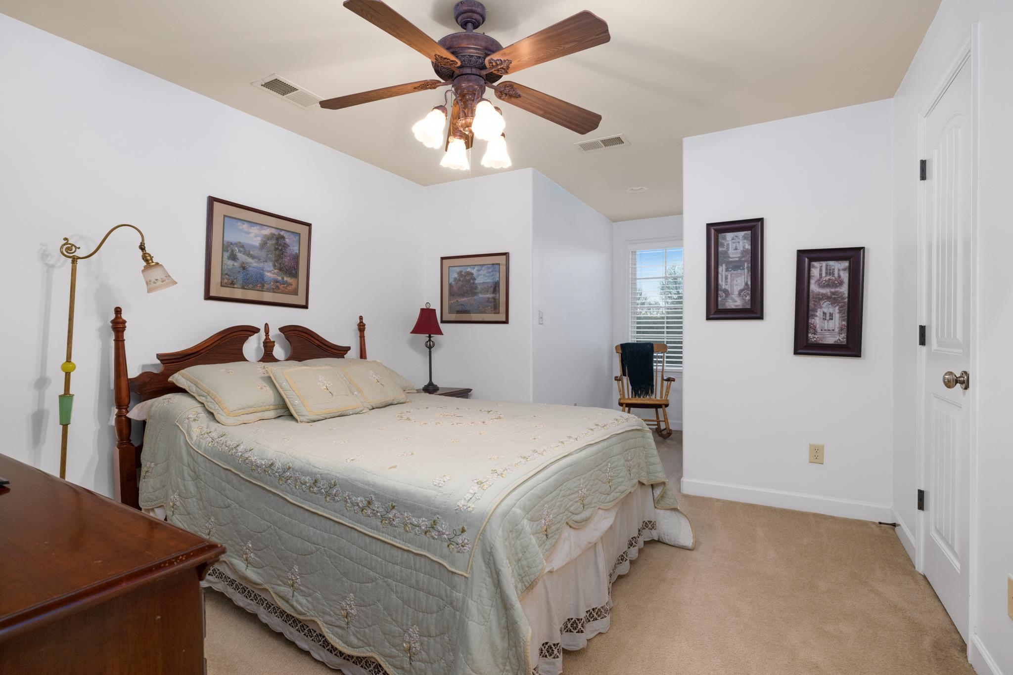 104 Lochmeade Dr Property Photo 37