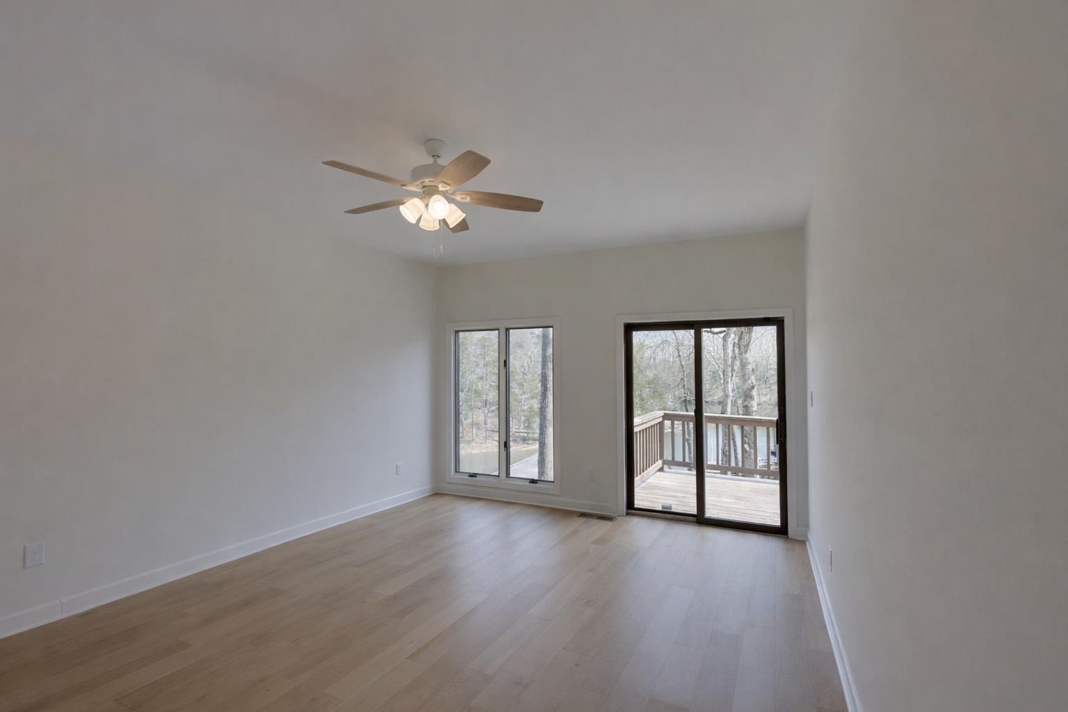 329 Cr 380 Rd House #11 Property Photo 12