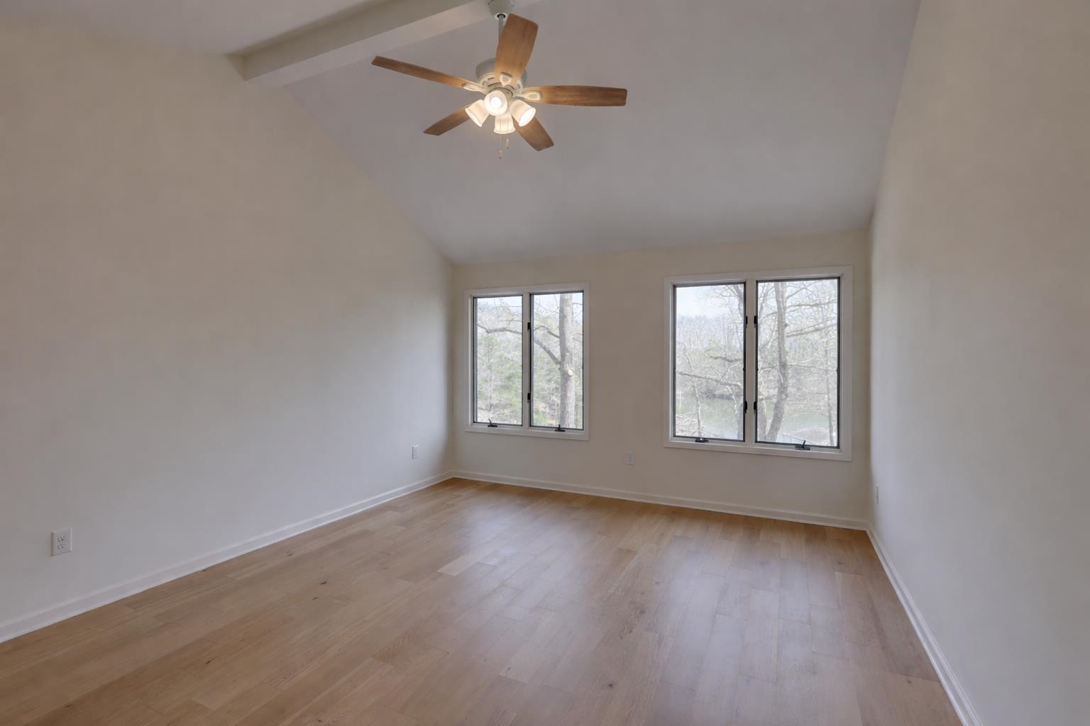 329 Cr 380 Rd House #11 Property Photo 16