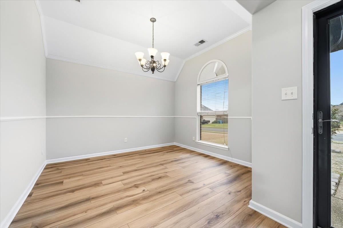 5392 Shetland Trail Cv Property Photo 6