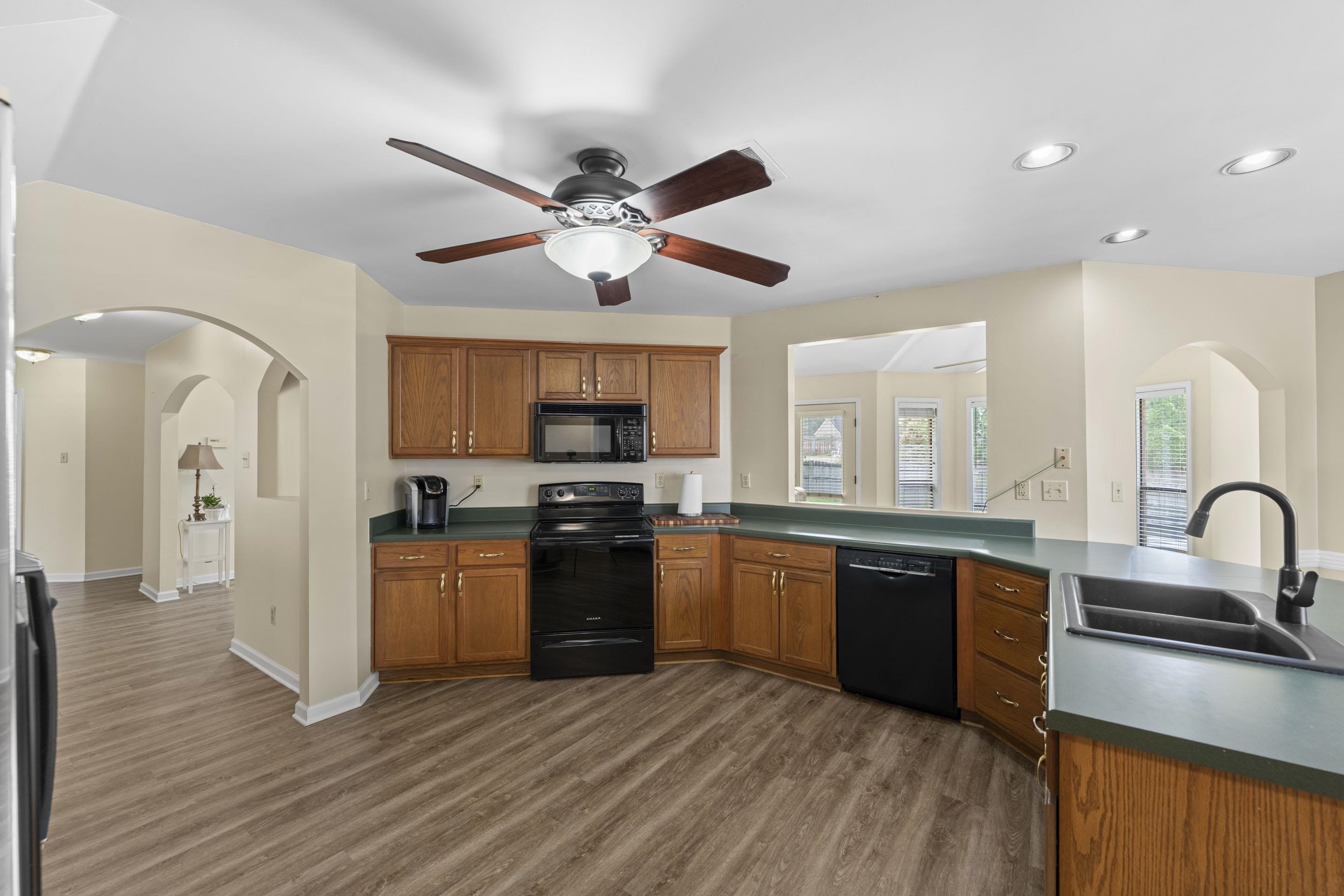 6767 Beagle Run Ln Property Photo 10