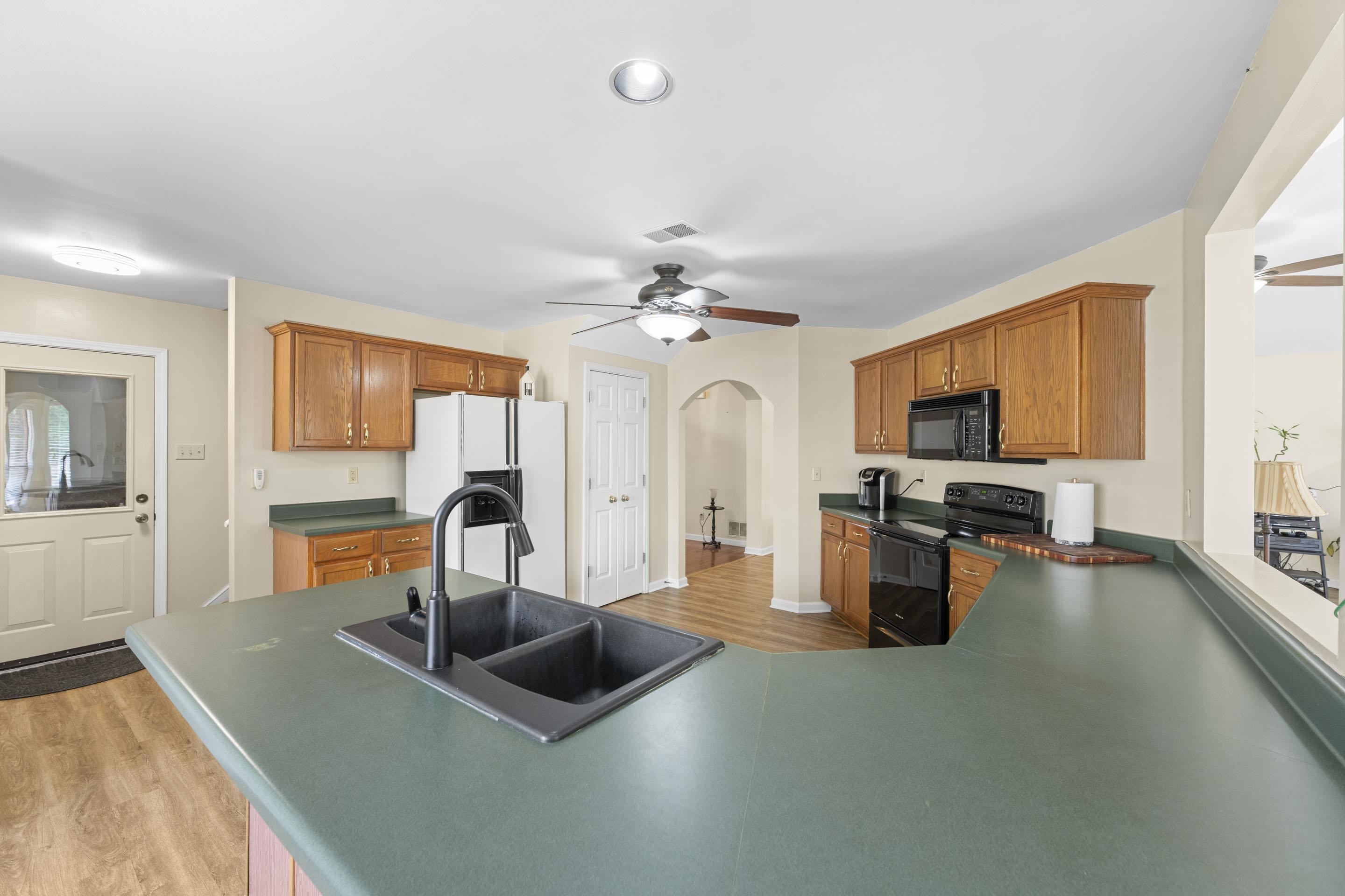 6767 Beagle Run Ln Property Photo 12