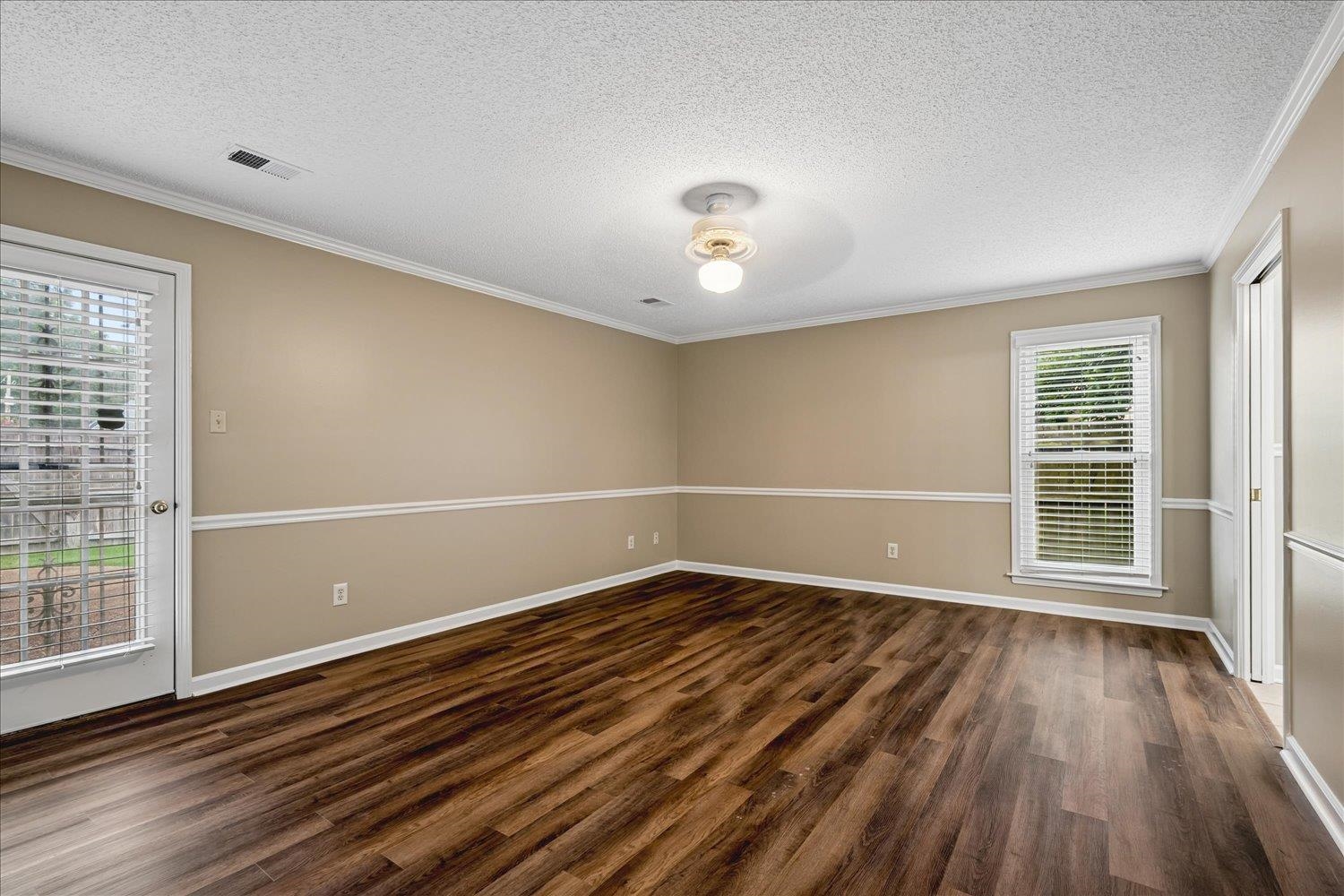 3490 Summerdale Dr Property Photo 7