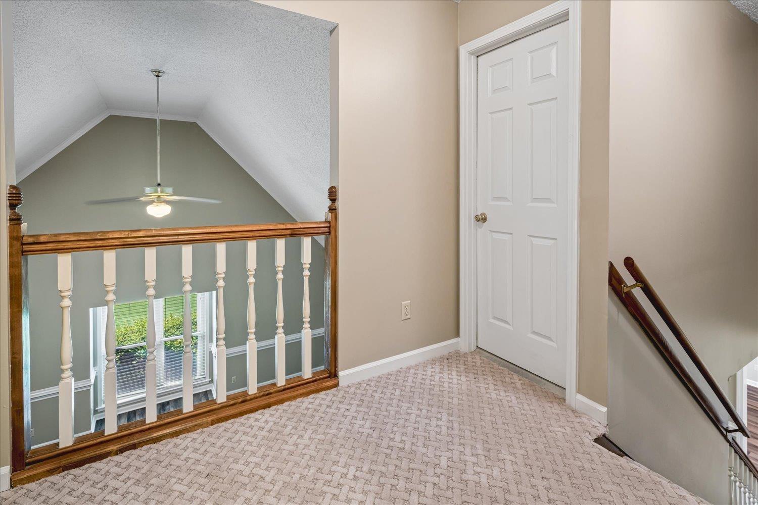 3490 Summerdale Dr Property Photo 18