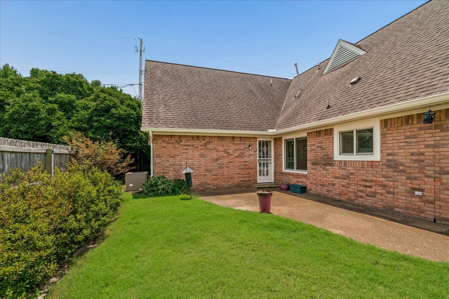 3490 Summerdale Dr Property Photo 26
