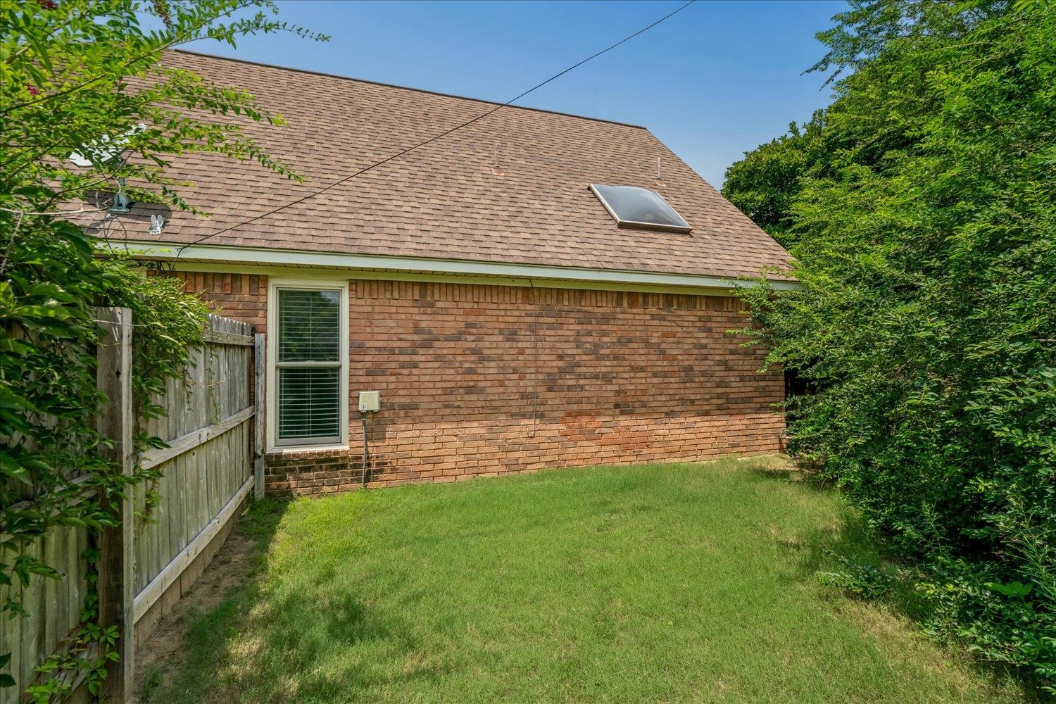 3490 Summerdale Dr Property Photo 34