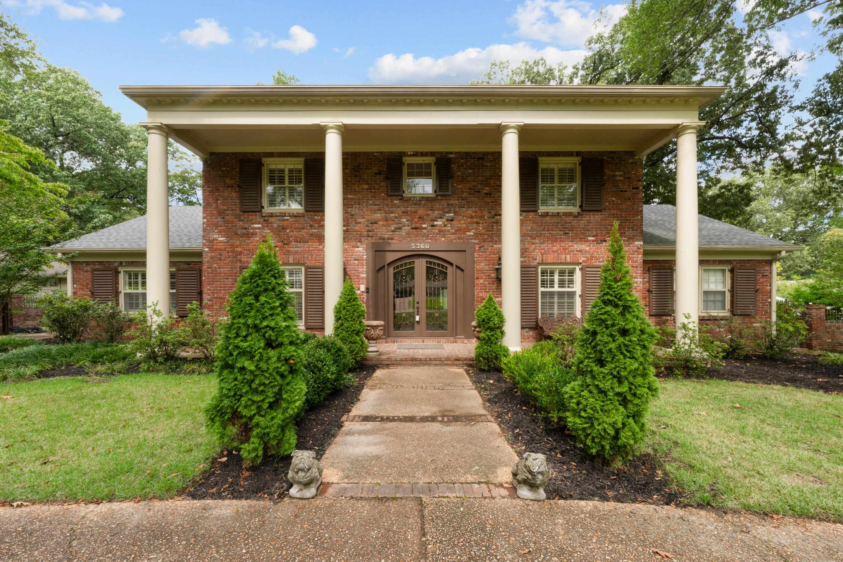 5360 NORMANDY AVE Property Photo 1