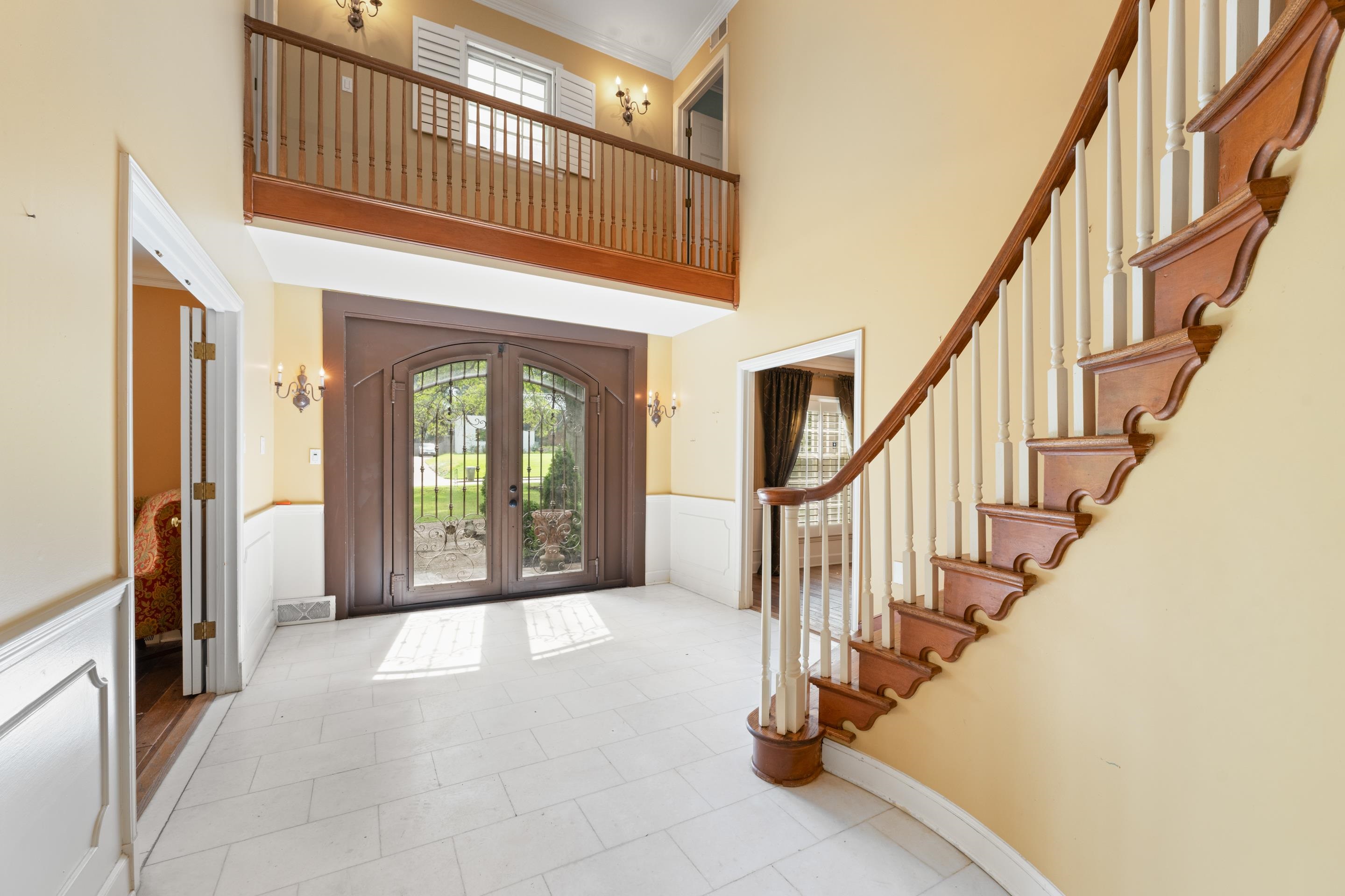 5360 Normandy Ave Property Photo 4
