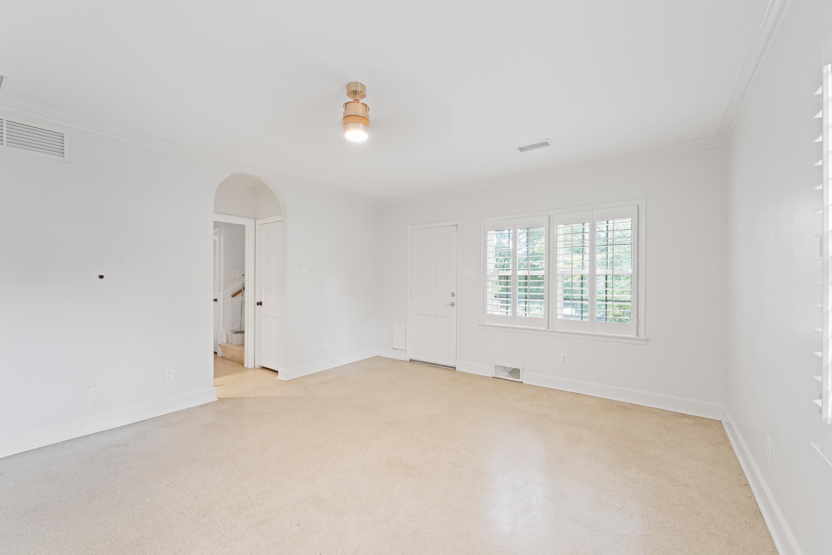 5360 Normandy Ave Property Photo 10