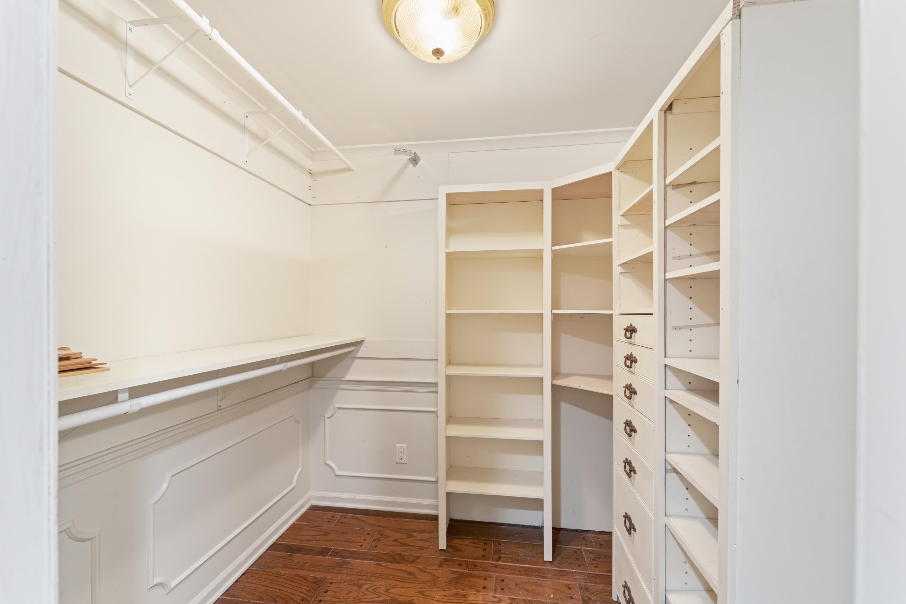 5360 Normandy Ave Property Photo 15
