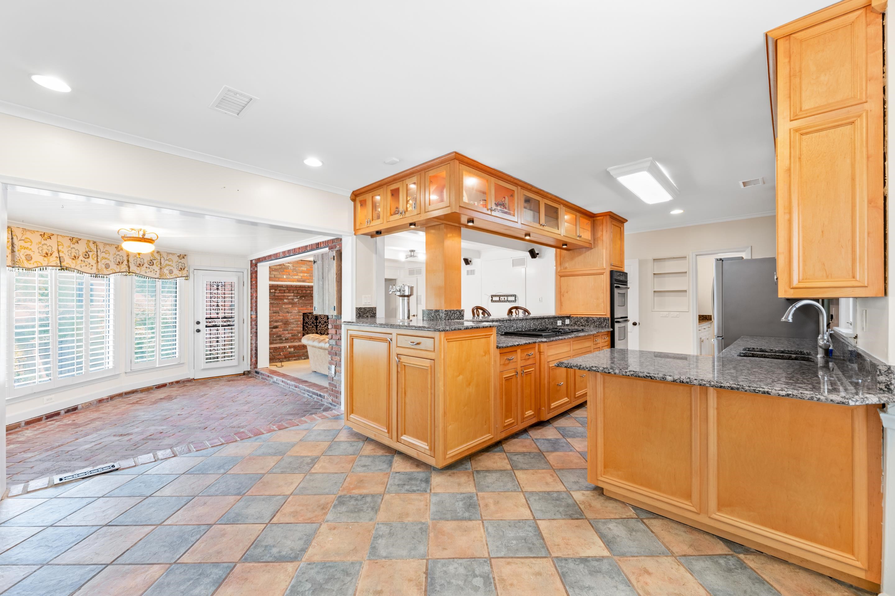 5360 Normandy Ave Property Photo 22