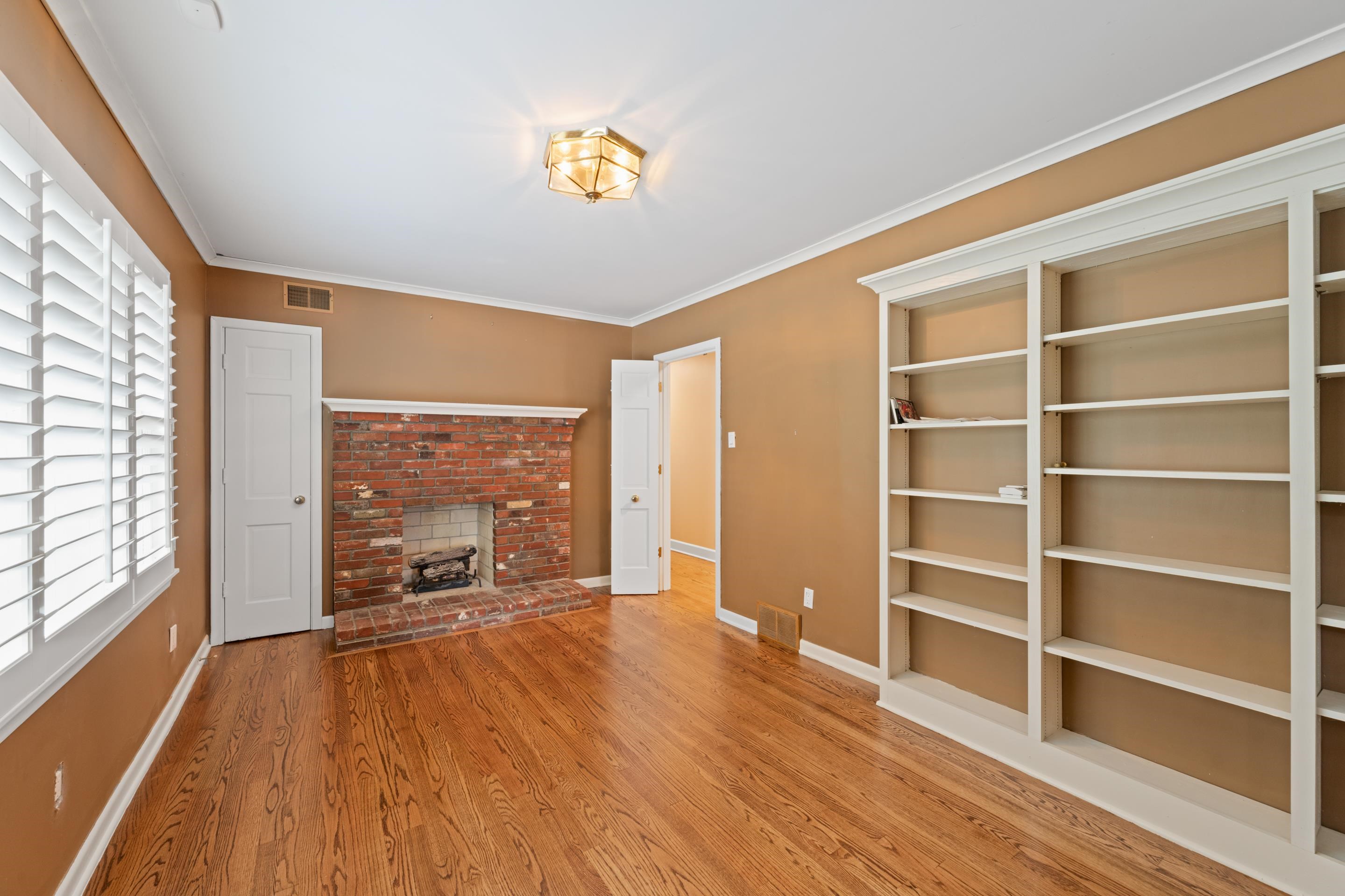 5360 Normandy Ave Property Photo 38