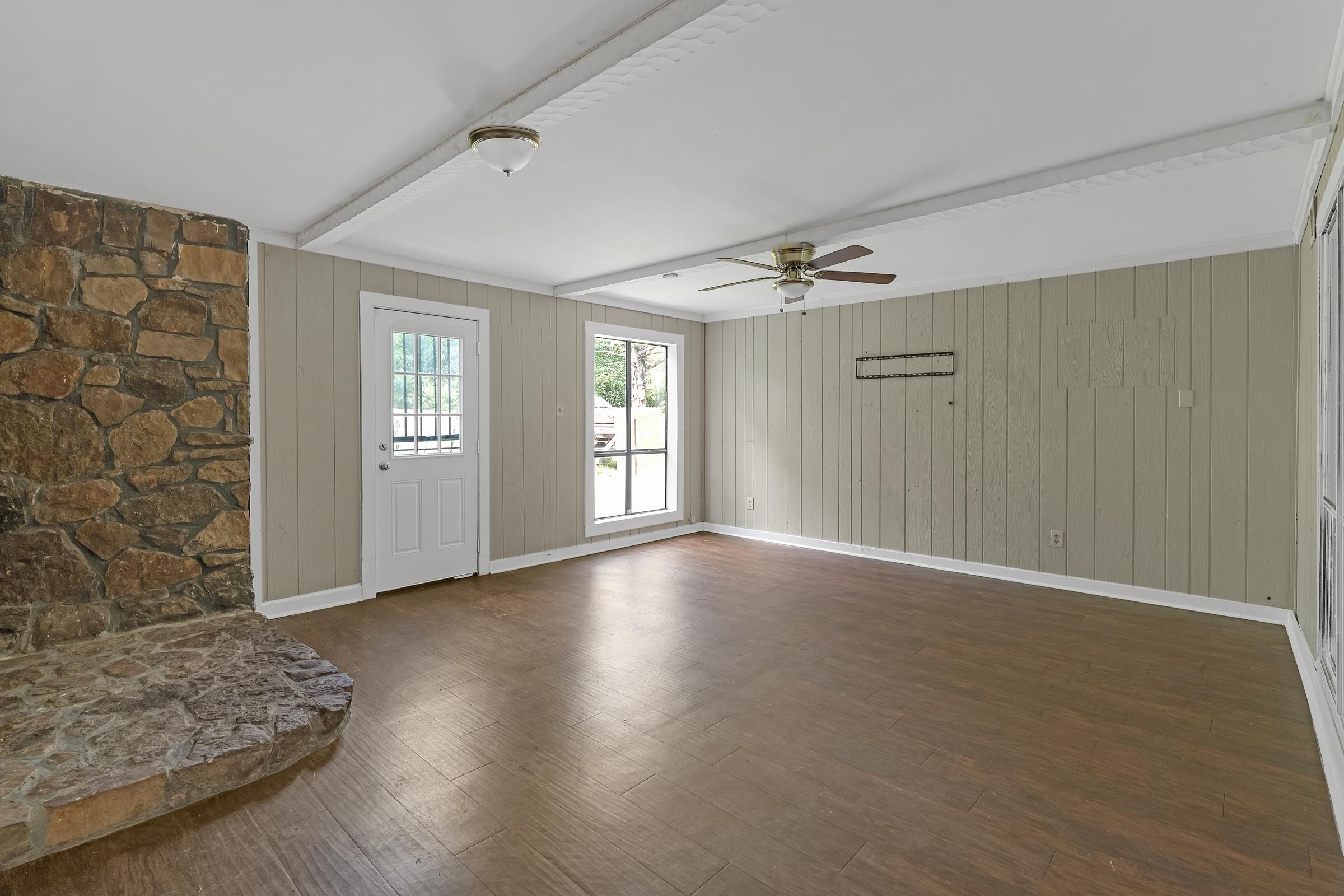 6128 Raintree Dr Property Photo 12
