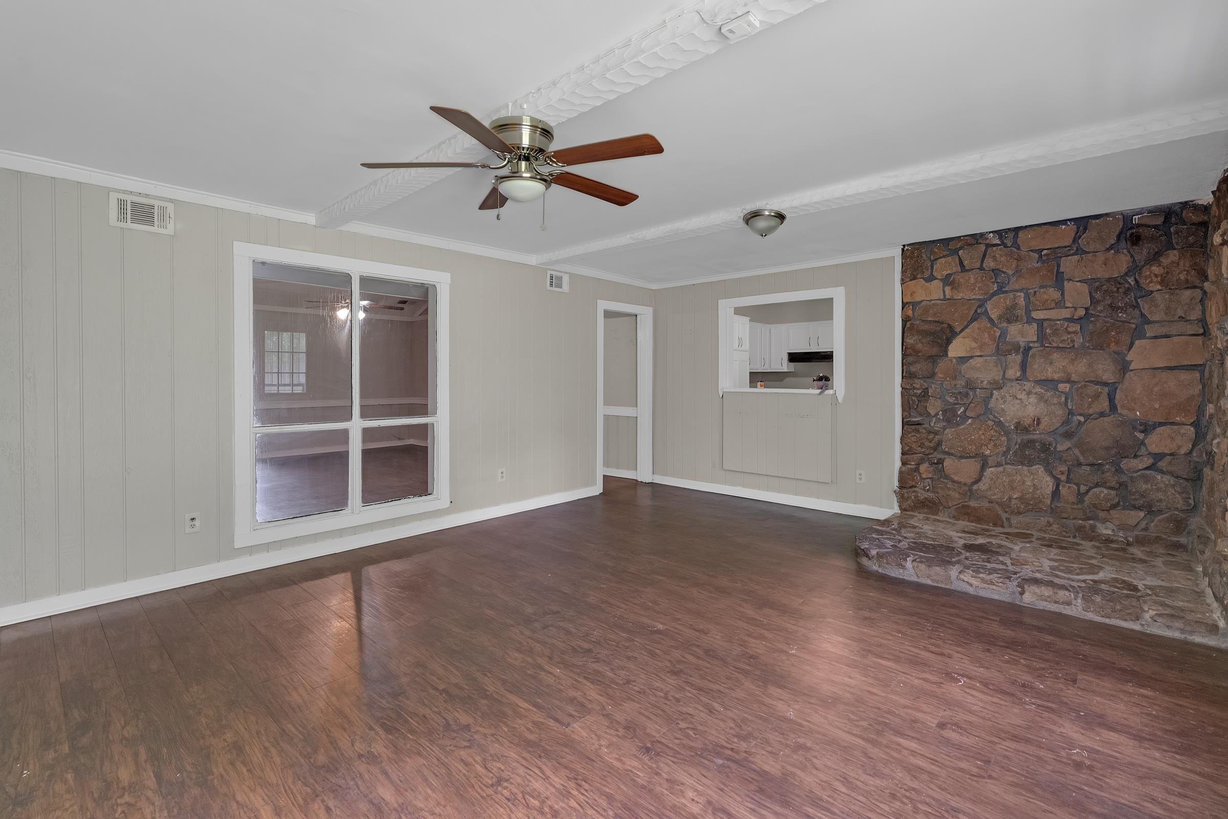 6128 Raintree Dr Property Photo 14