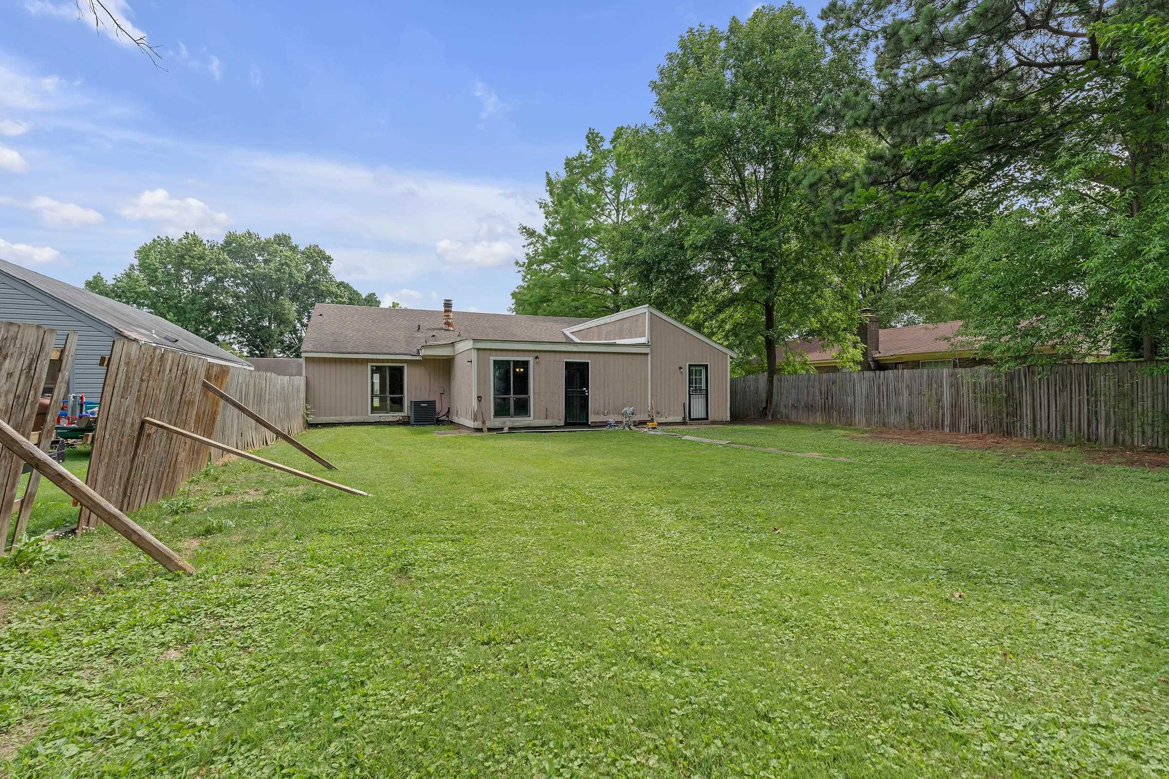 6128 Raintree Dr Property Photo 24