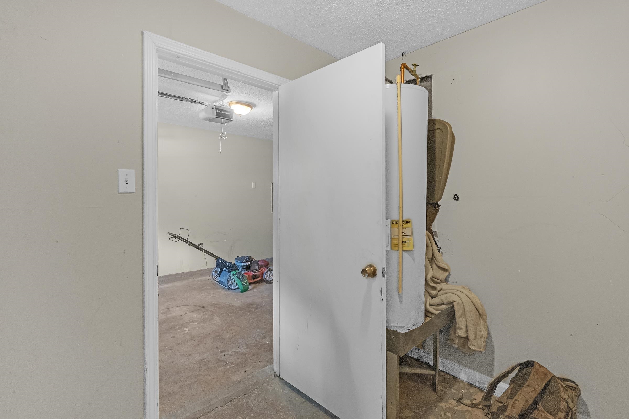 6128 Raintree Dr Property Photo 29