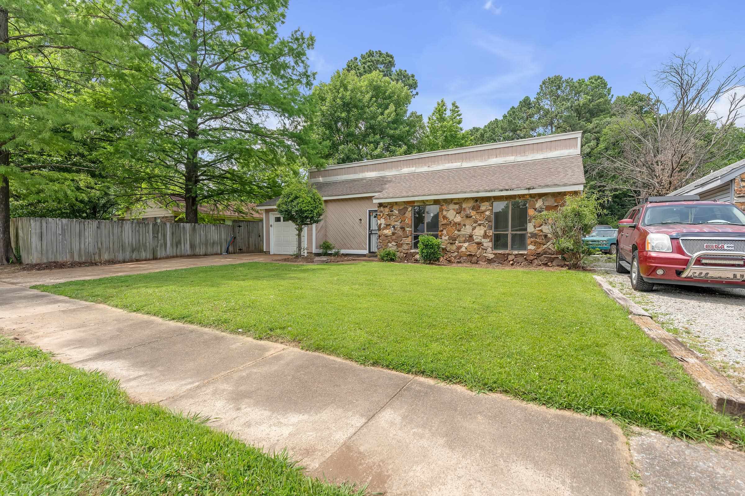 6128 Raintree Dr Property Photo 31