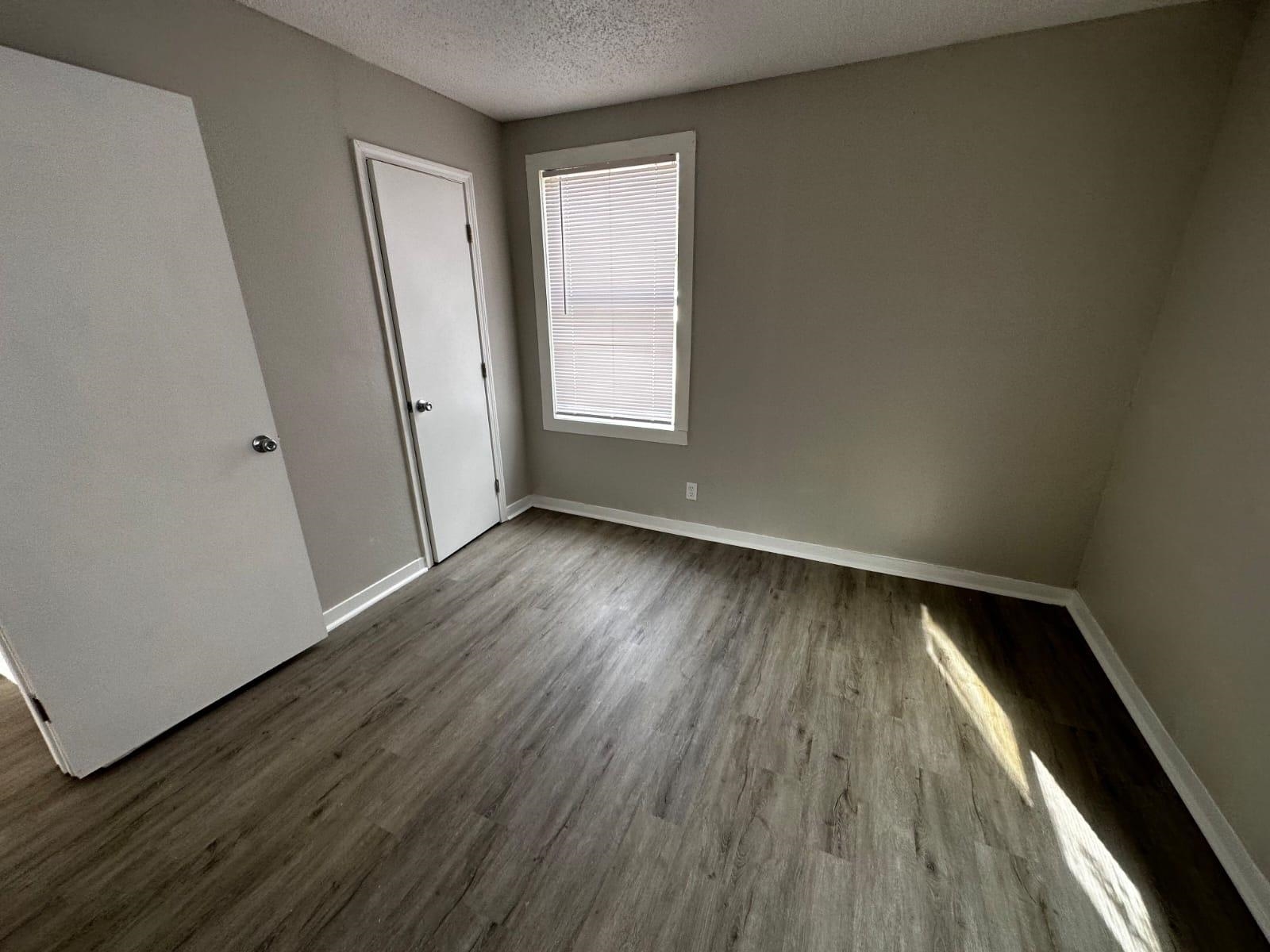 2034 Driftwood Ave Property Photo 5