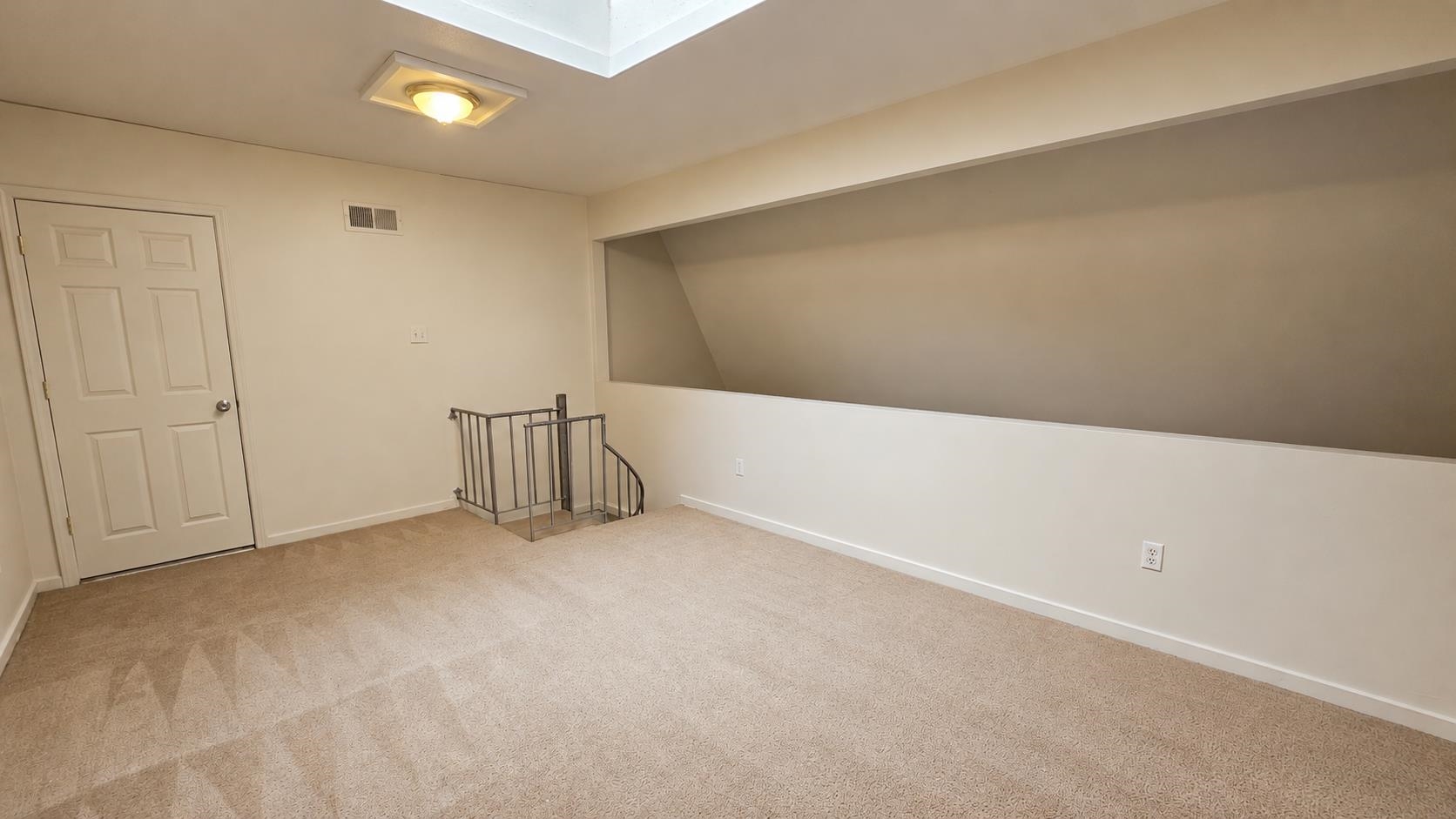 89 Ericson Rd Property Photo 20