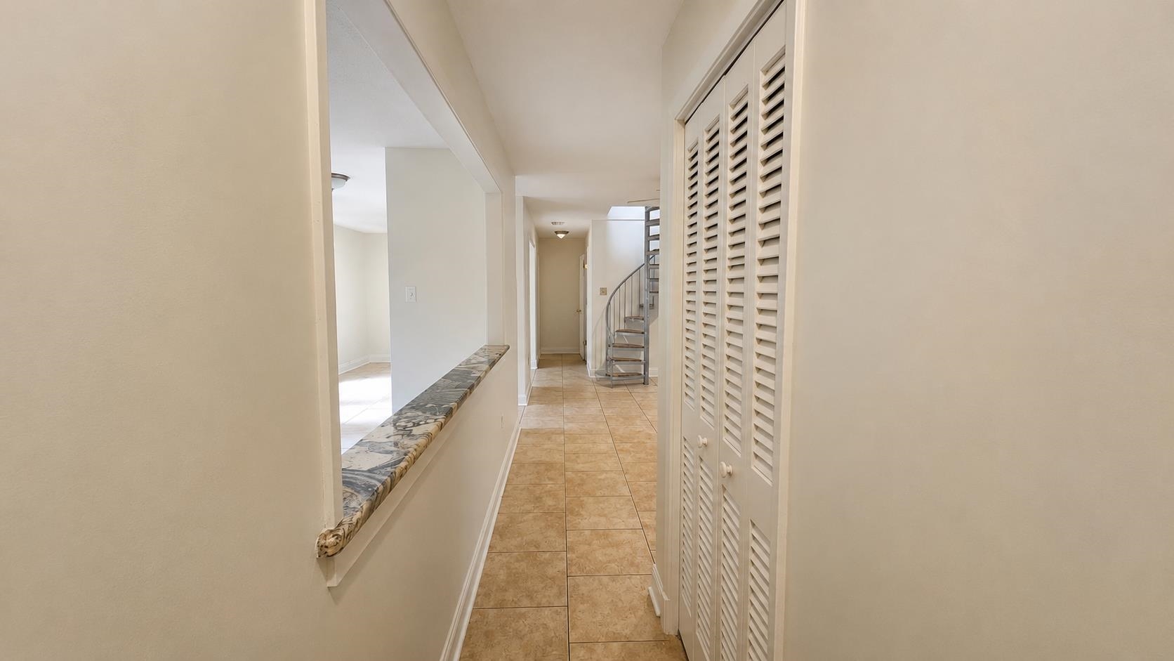 89 Ericson Rd Property Photo 25