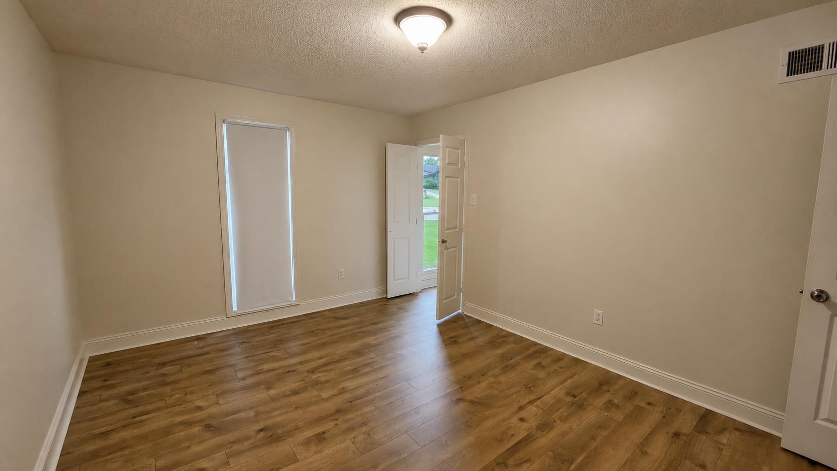 89 Ericson Rd Property Photo 27