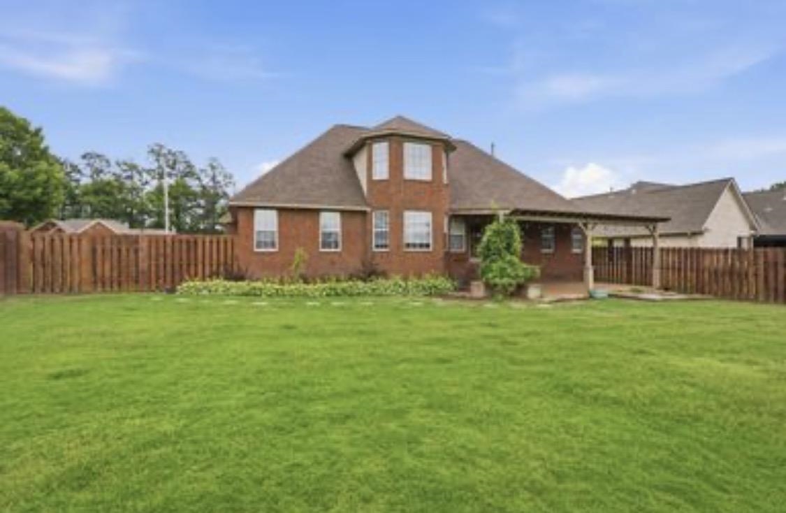 112 Fairway Dr Property Photo 8
