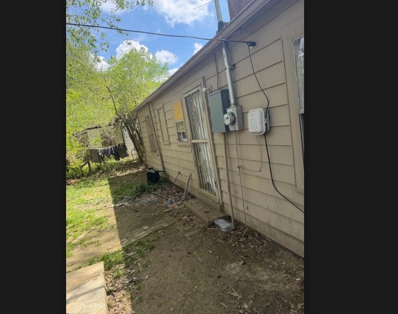 4072 Leroy Ave Property Photo 7