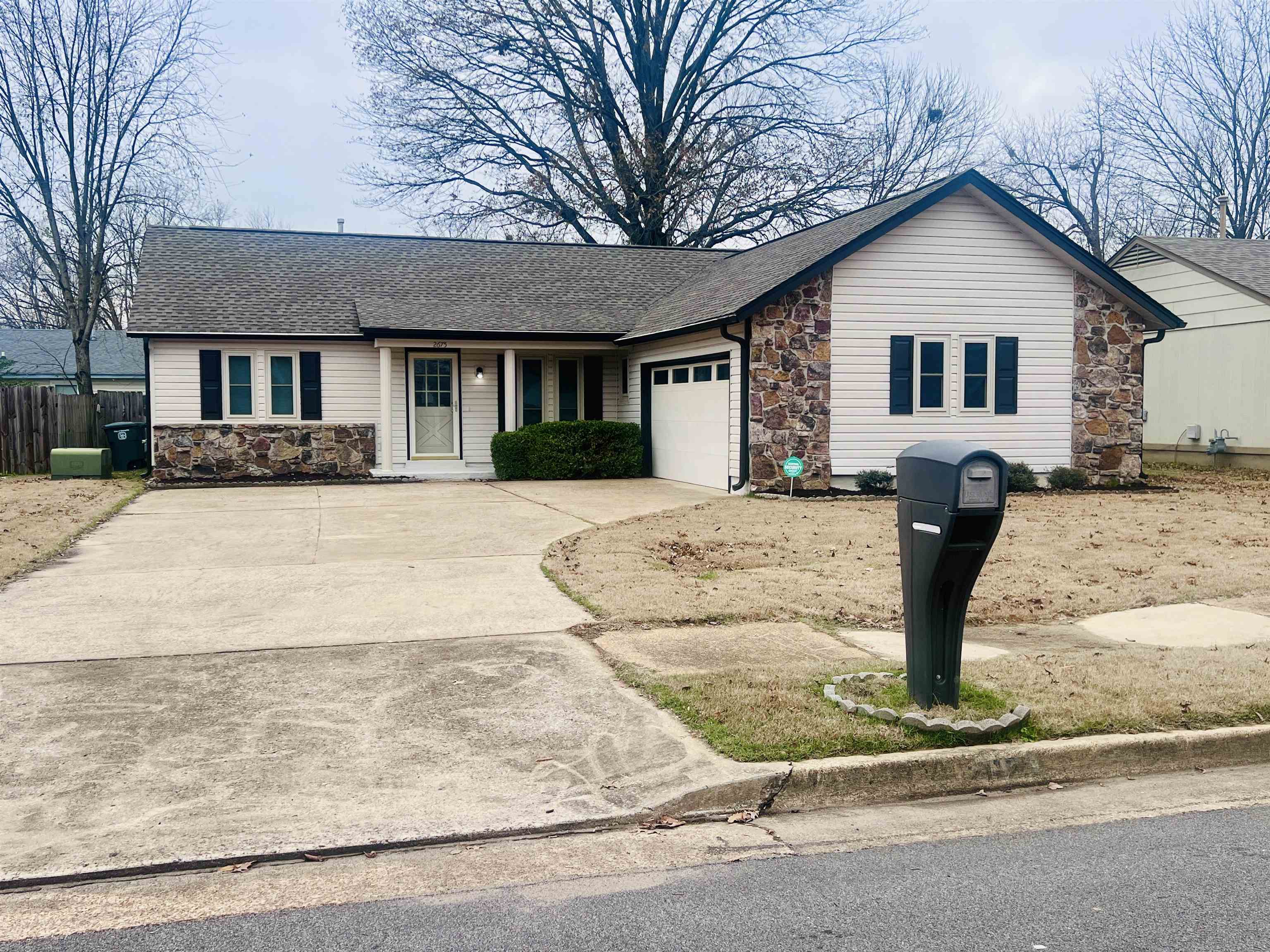 2675 Van Leer Dr Property Photo 1