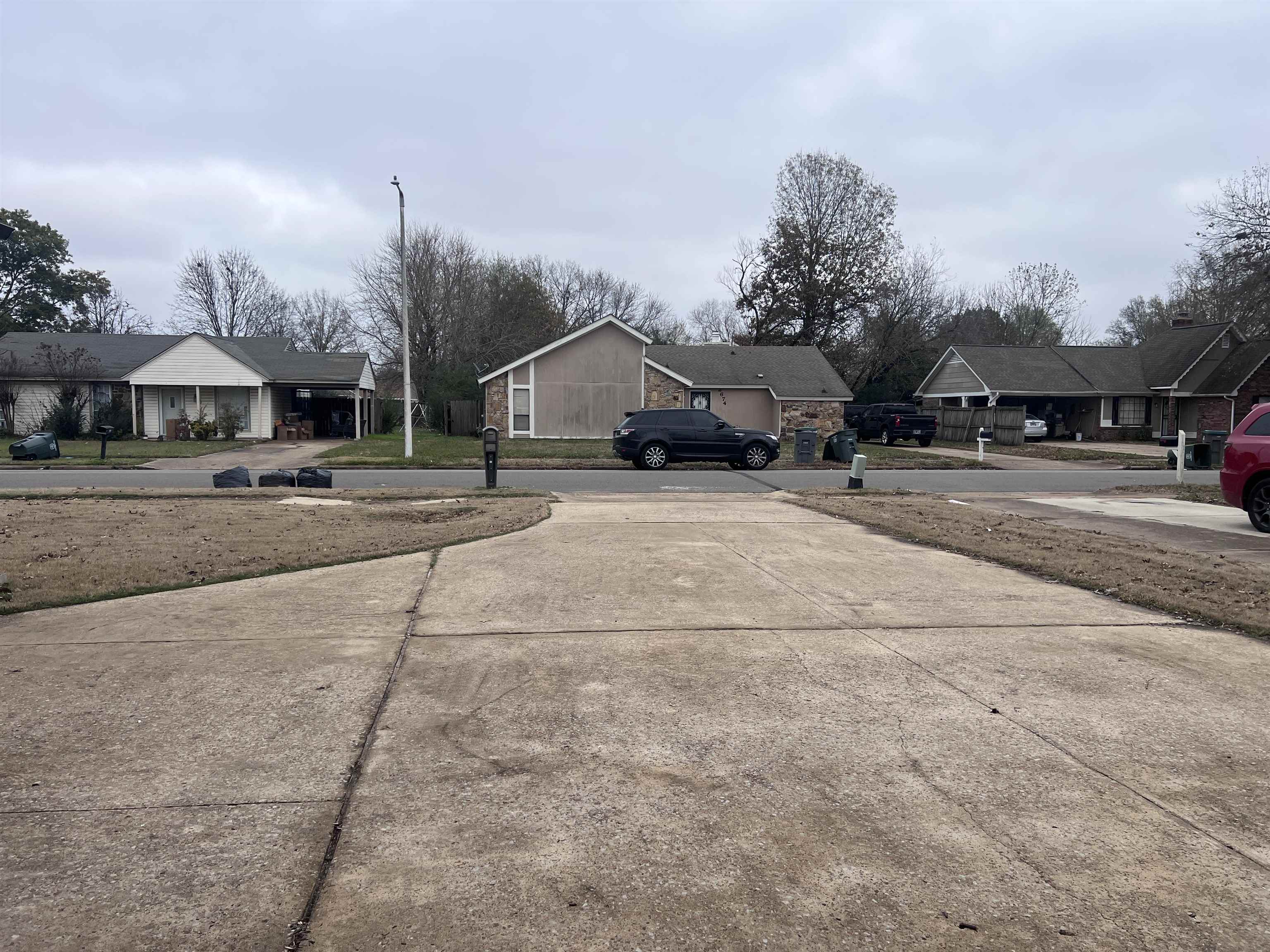 2675 Van Leer Dr Property Photo 4