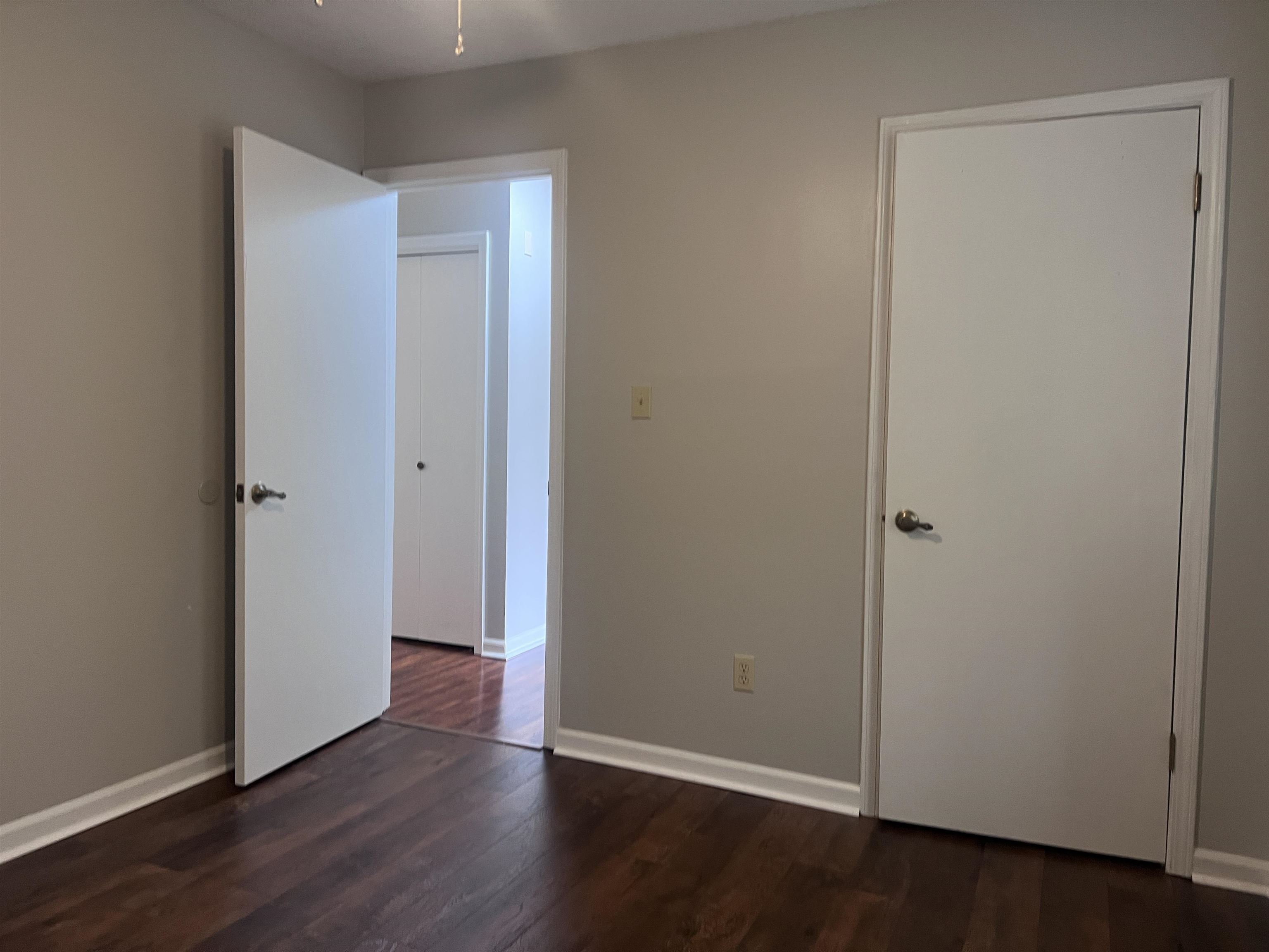 2675 Van Leer Dr Property Photo 18