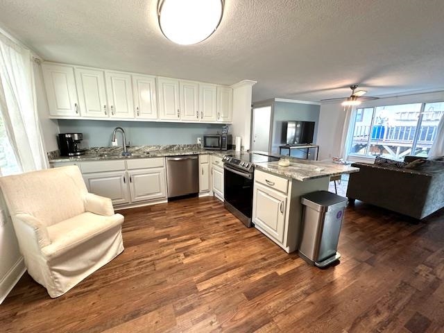 70 Point Way Property Photo 14