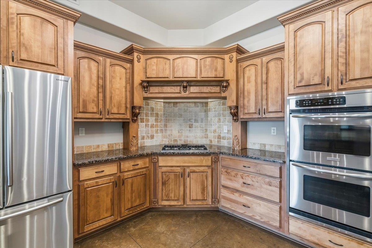 166 Ivy Brook Ln Property Photo 10