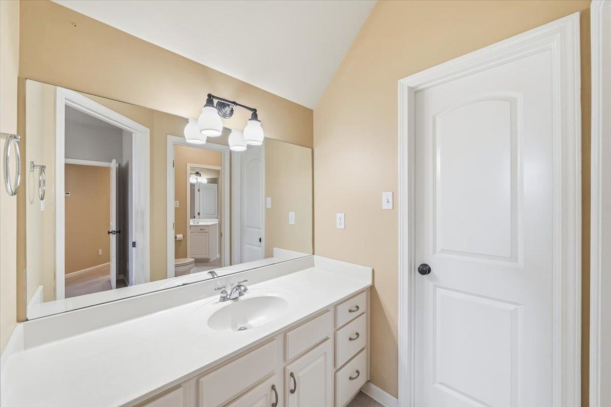 166 Ivy Brook Ln Property Photo 25