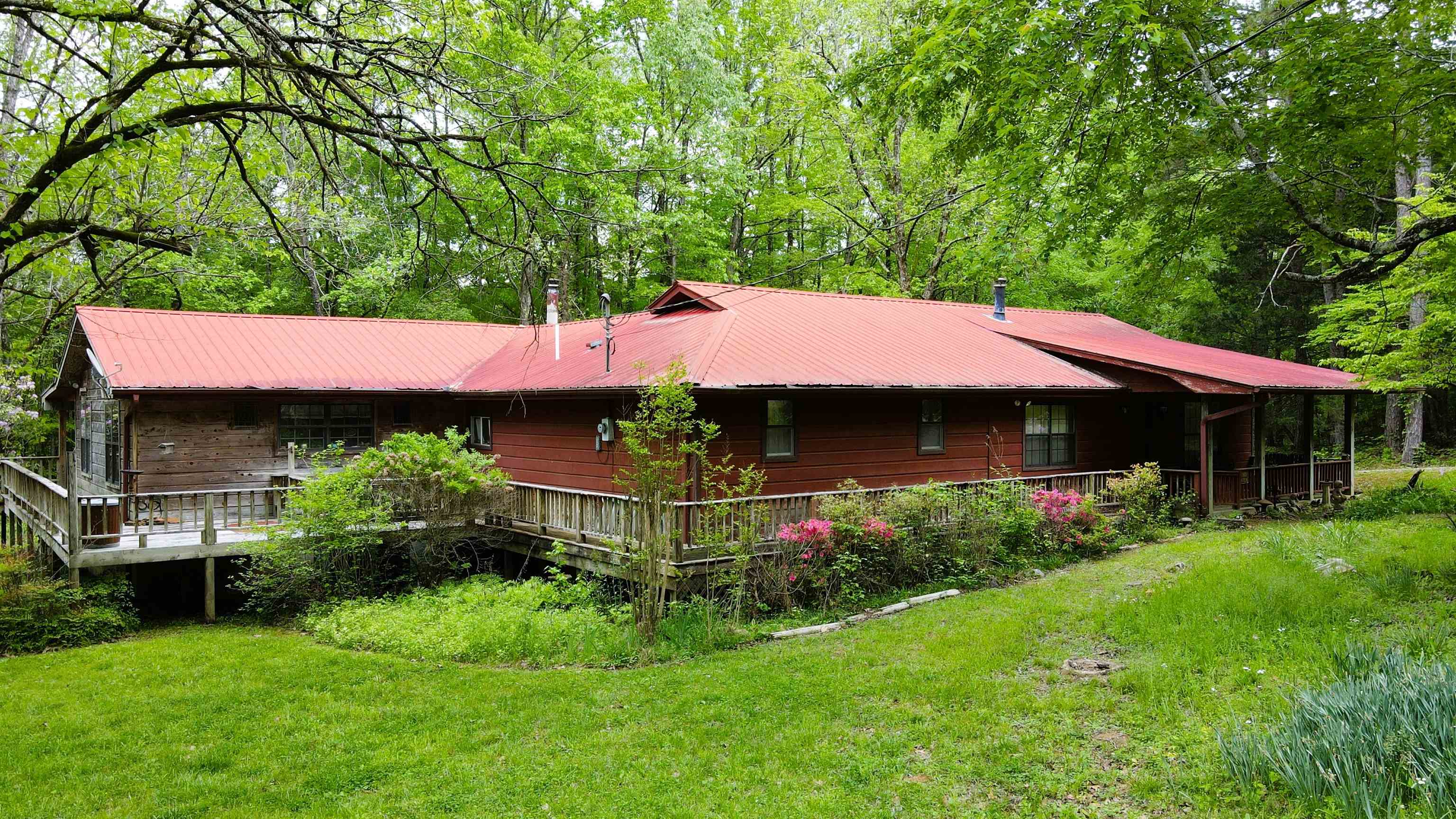 653 IRONWOOD DR Property Photo 1
