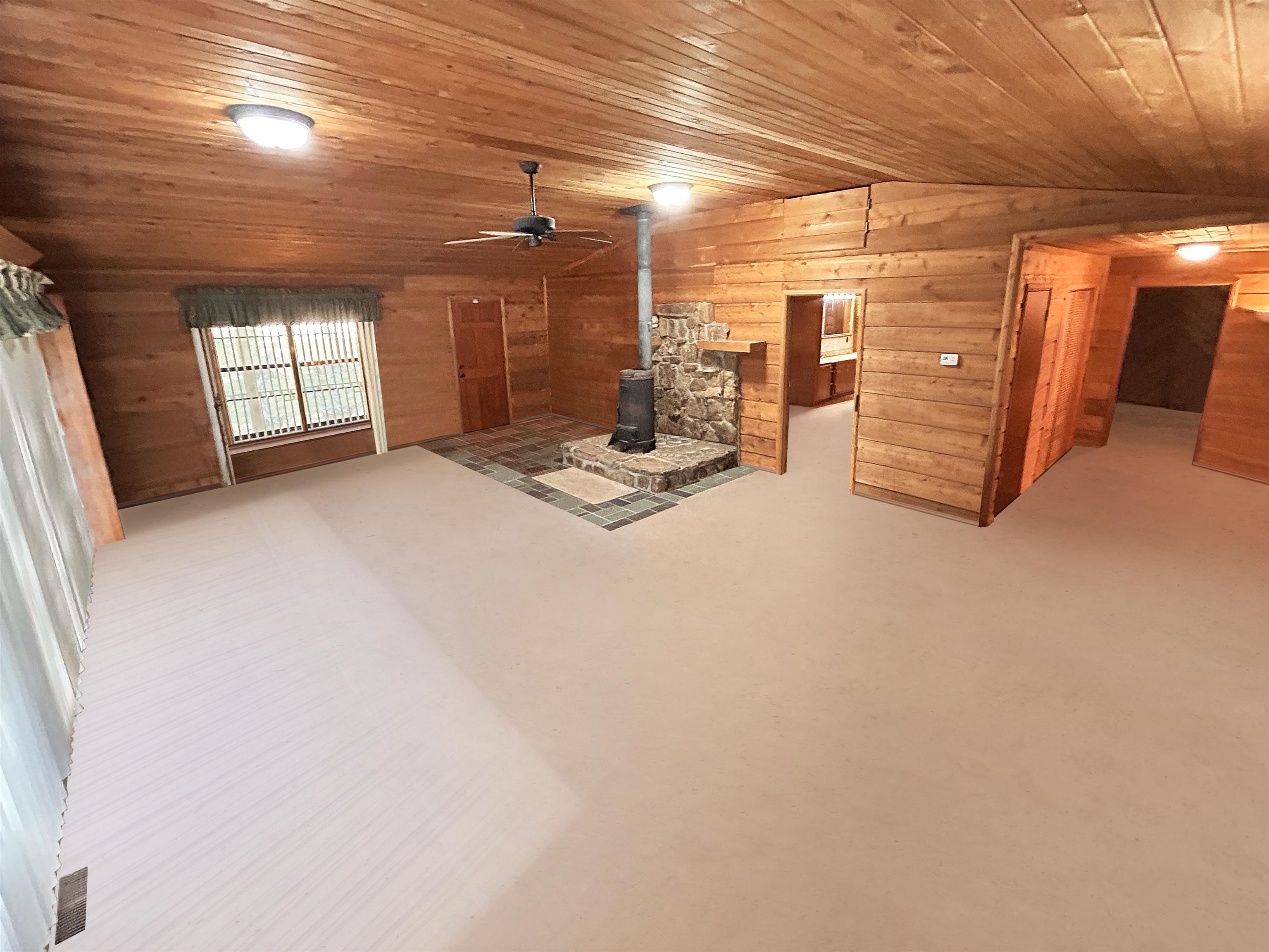 653 Ironwood Dr Property Photo 7