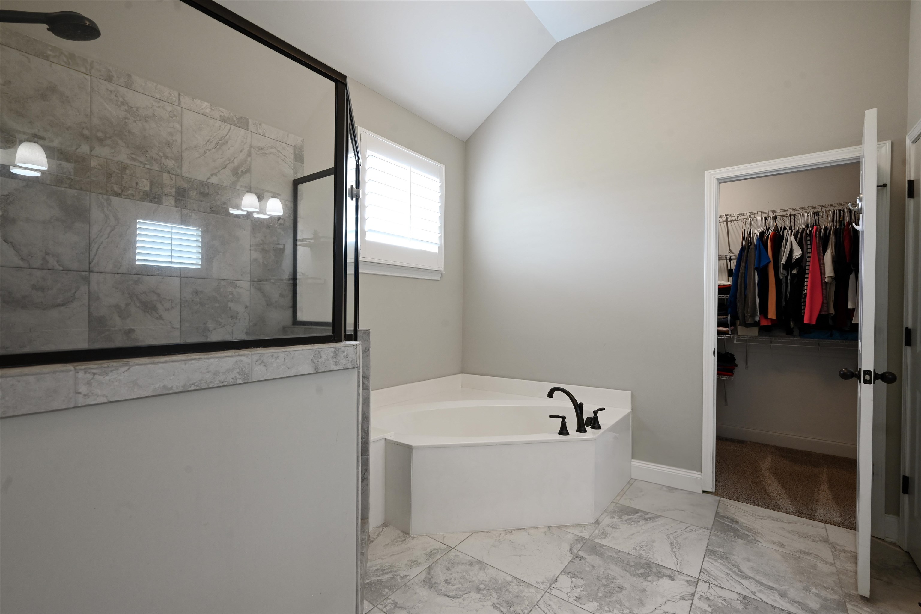110 Laurel Glen Dr Property Photo 24