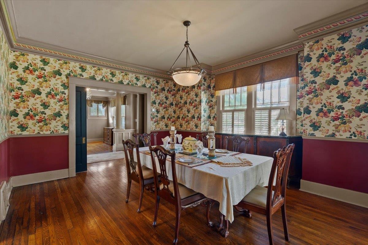 660 S Mclean Blvd Property Photo 3