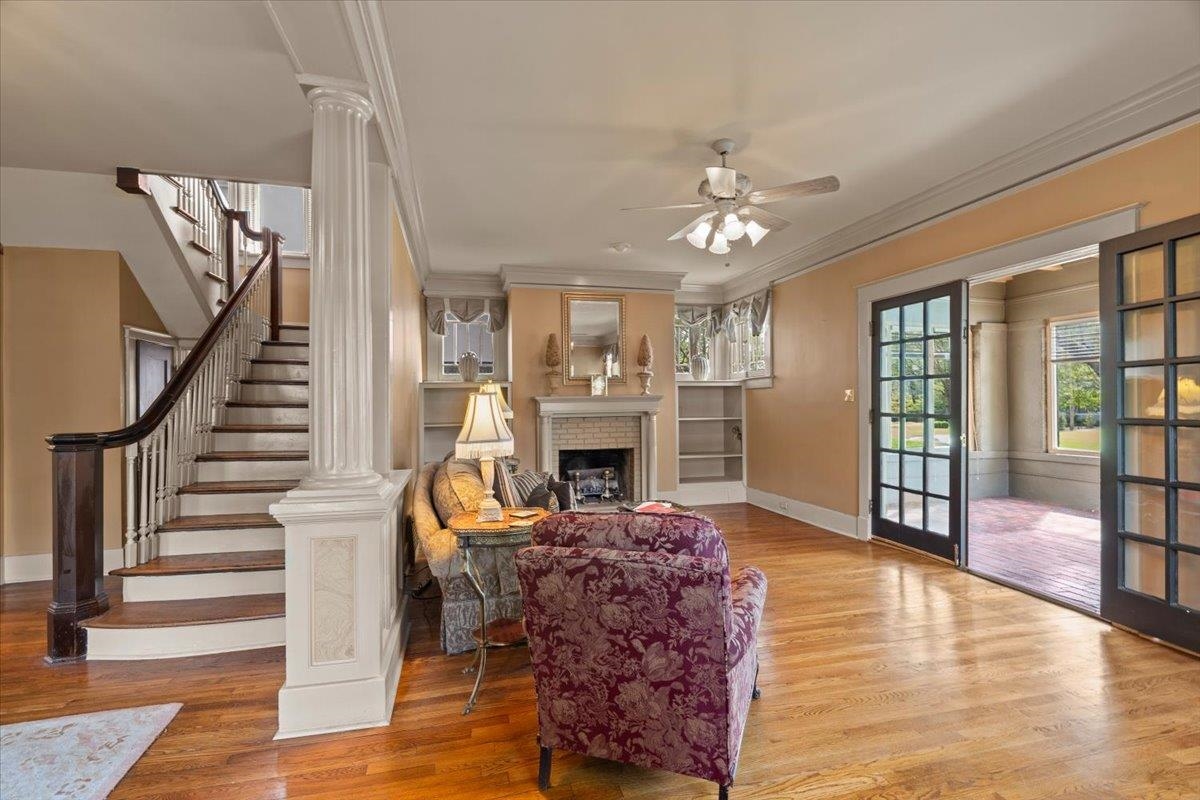 660 S Mclean Blvd Property Photo 10