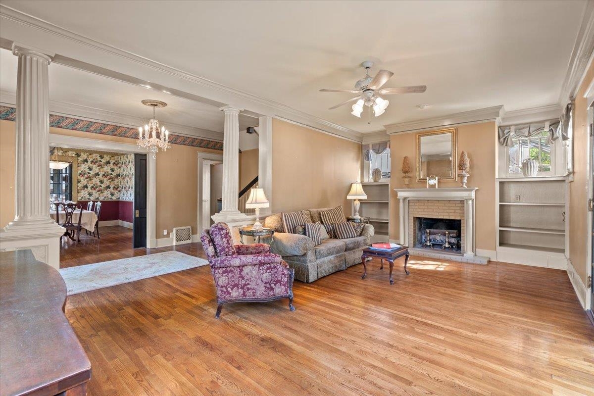 660 S Mclean Blvd Property Photo 11