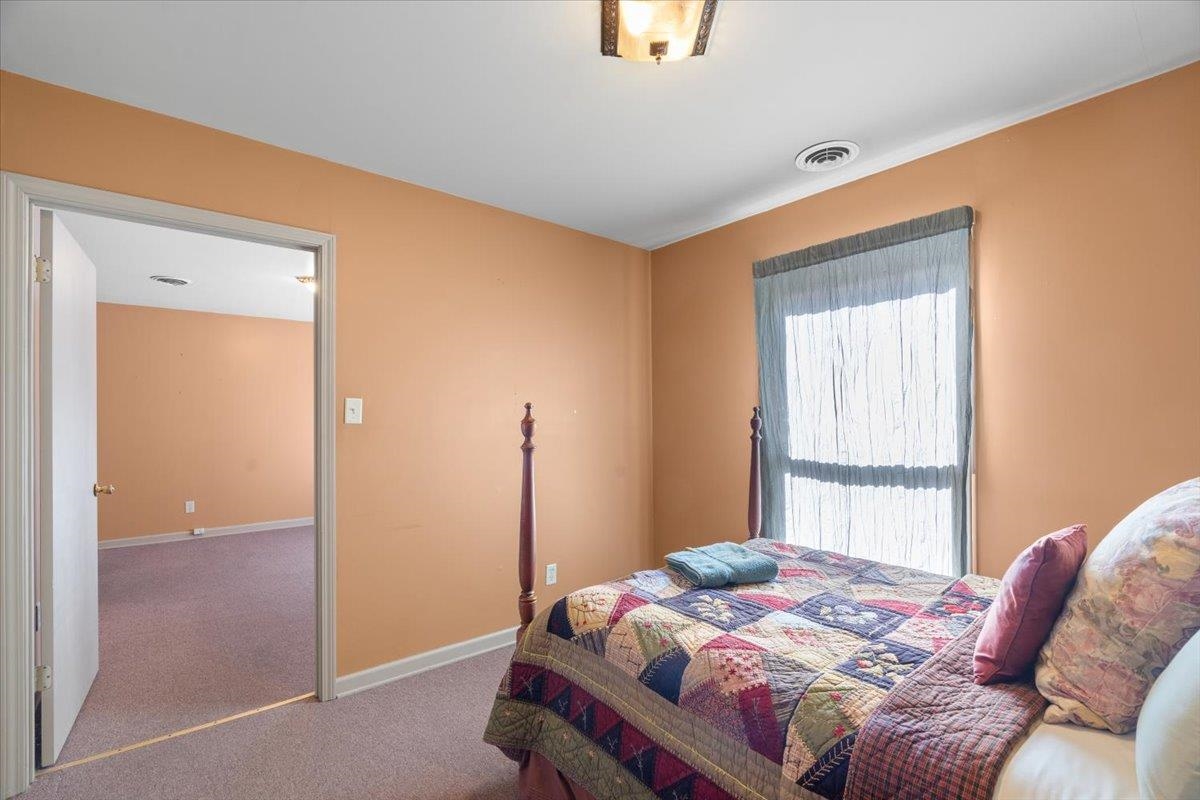 660 S Mclean Blvd Property Photo 36
