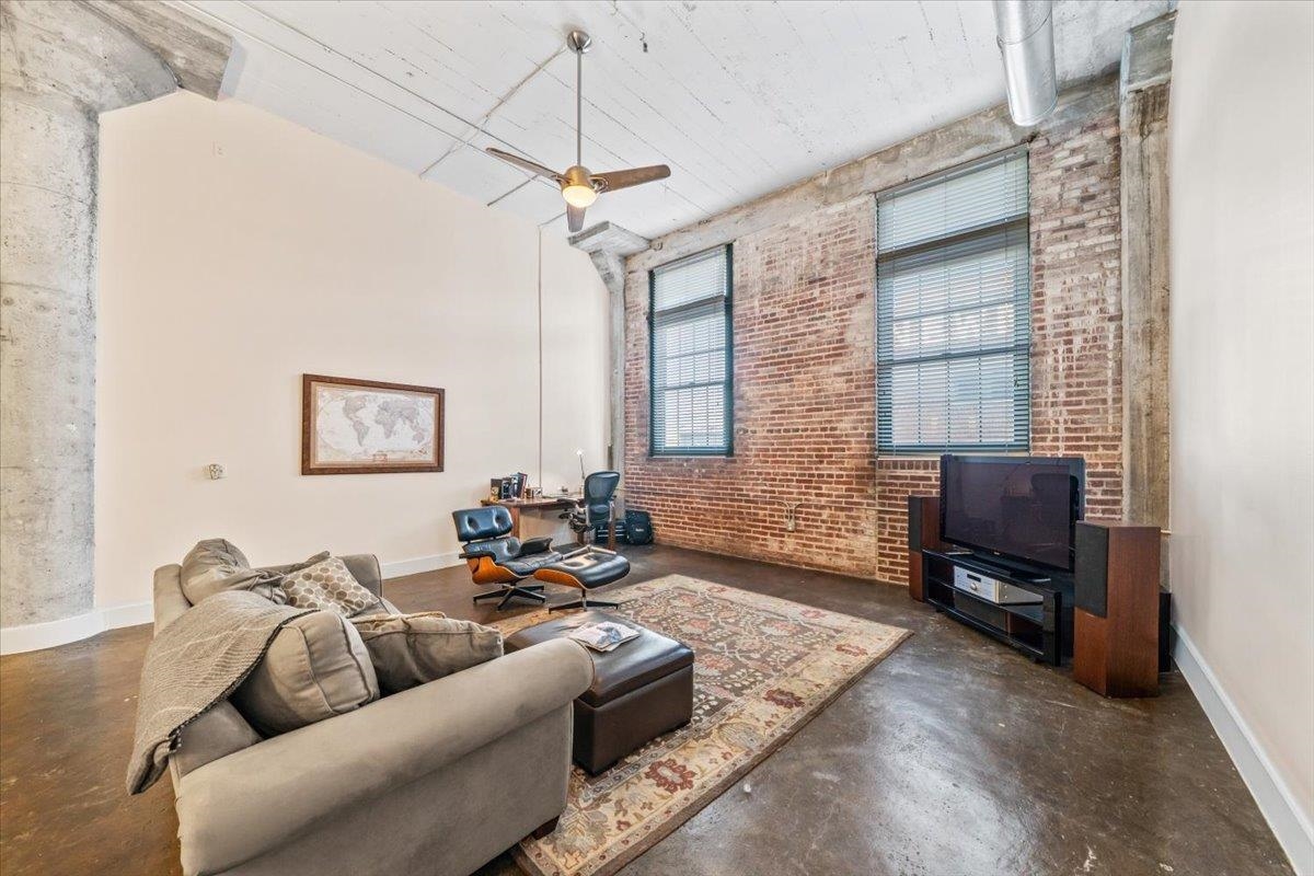 505 Tennessee St 309 Property Photo 20