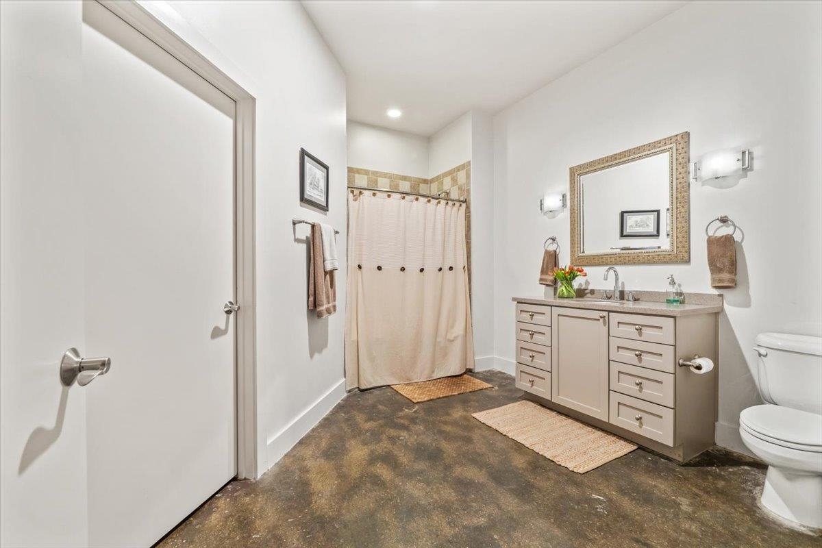 505 Tennessee St 309 Property Photo 25