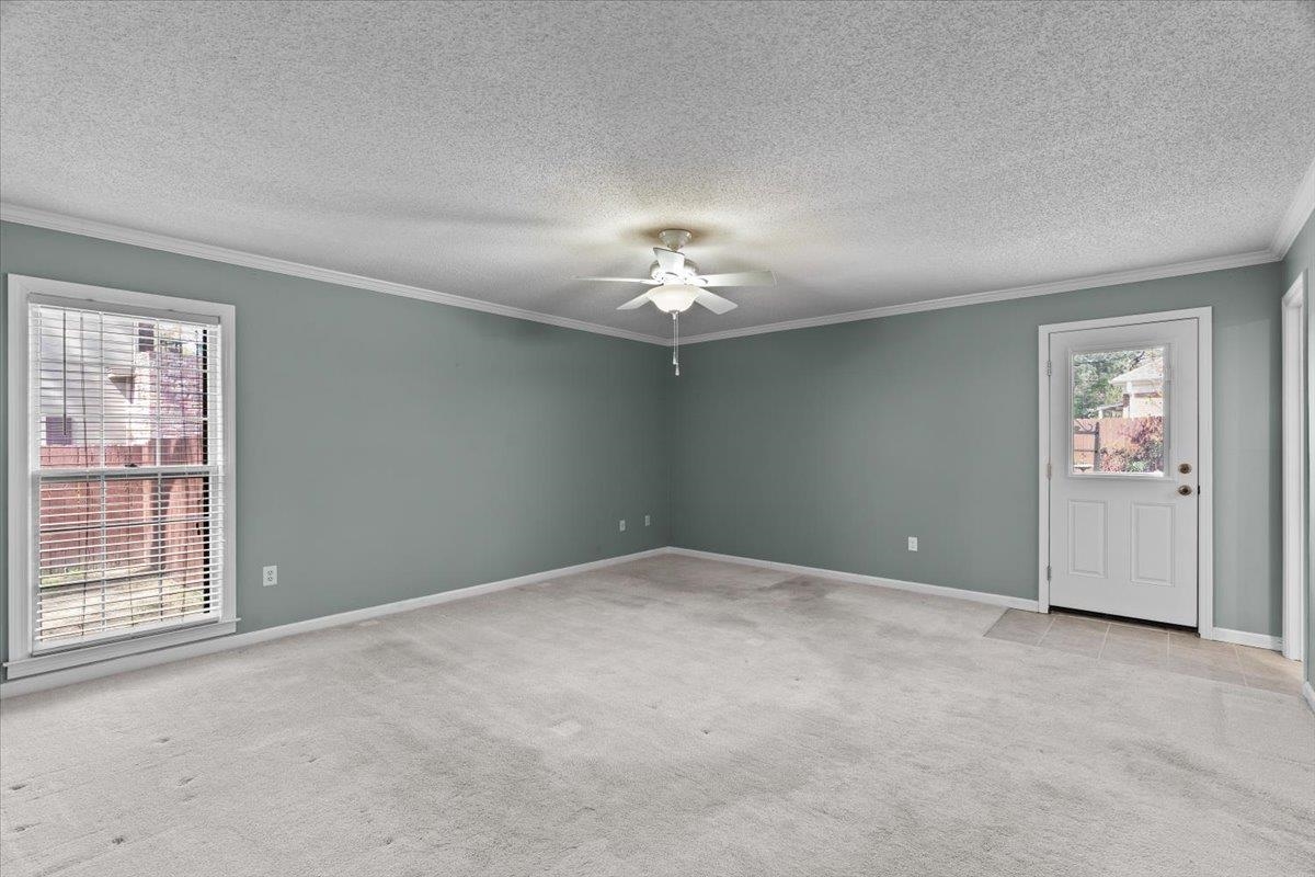 7764 Cross Village Dr Property Photo 19