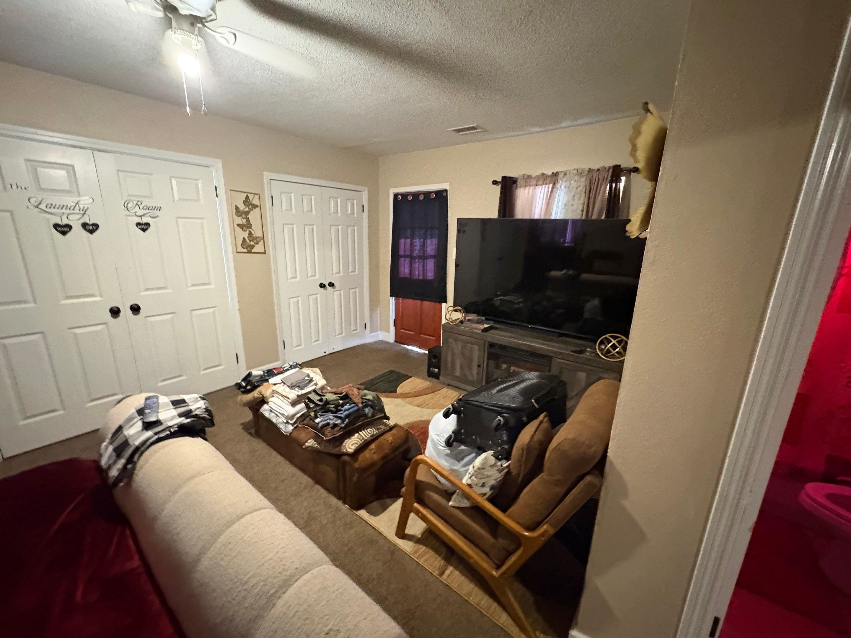 2552 Ogden Ave Property Photo 7