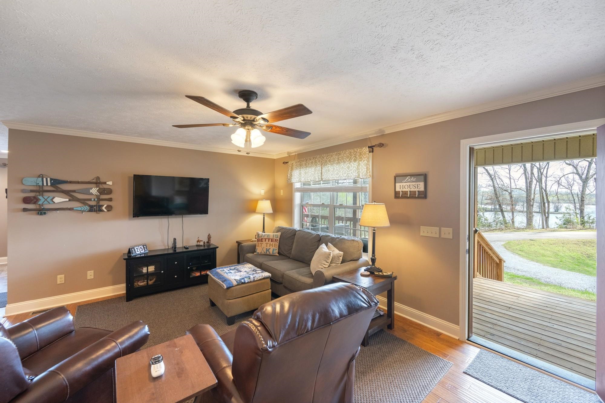 280 Iron Horse Trl Property Photo 5
